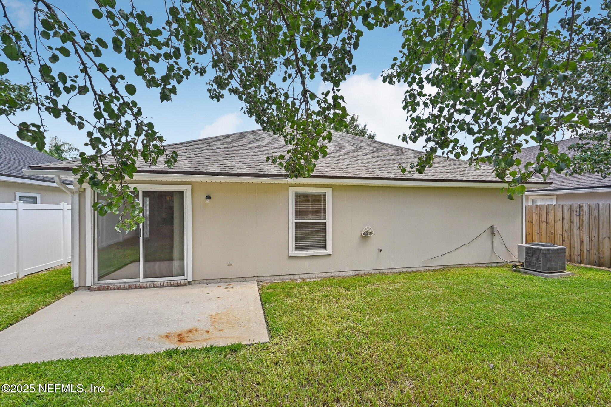 983 N LILAC Loop, St. Johns