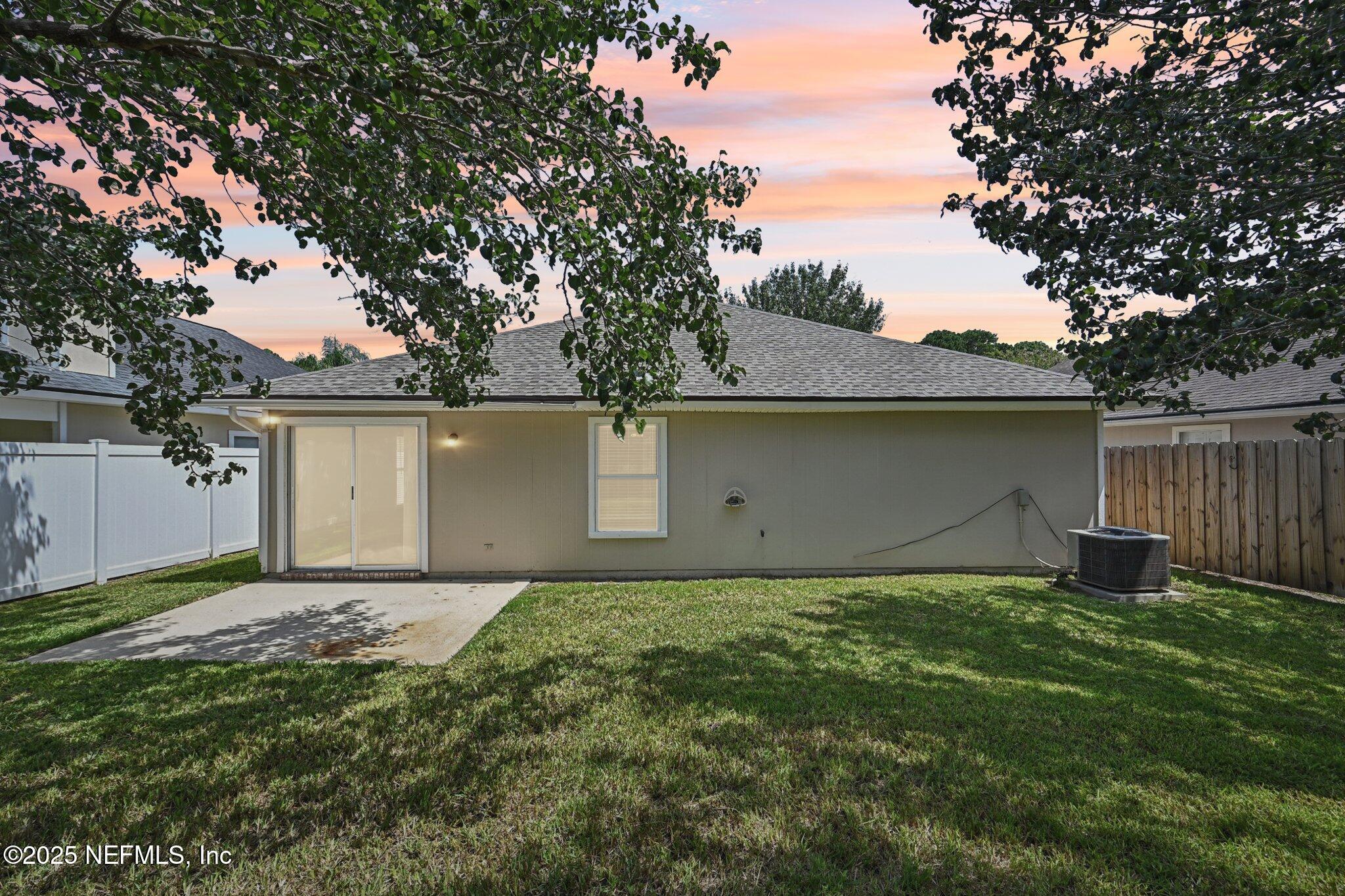 983 N LILAC Loop, St. Johns