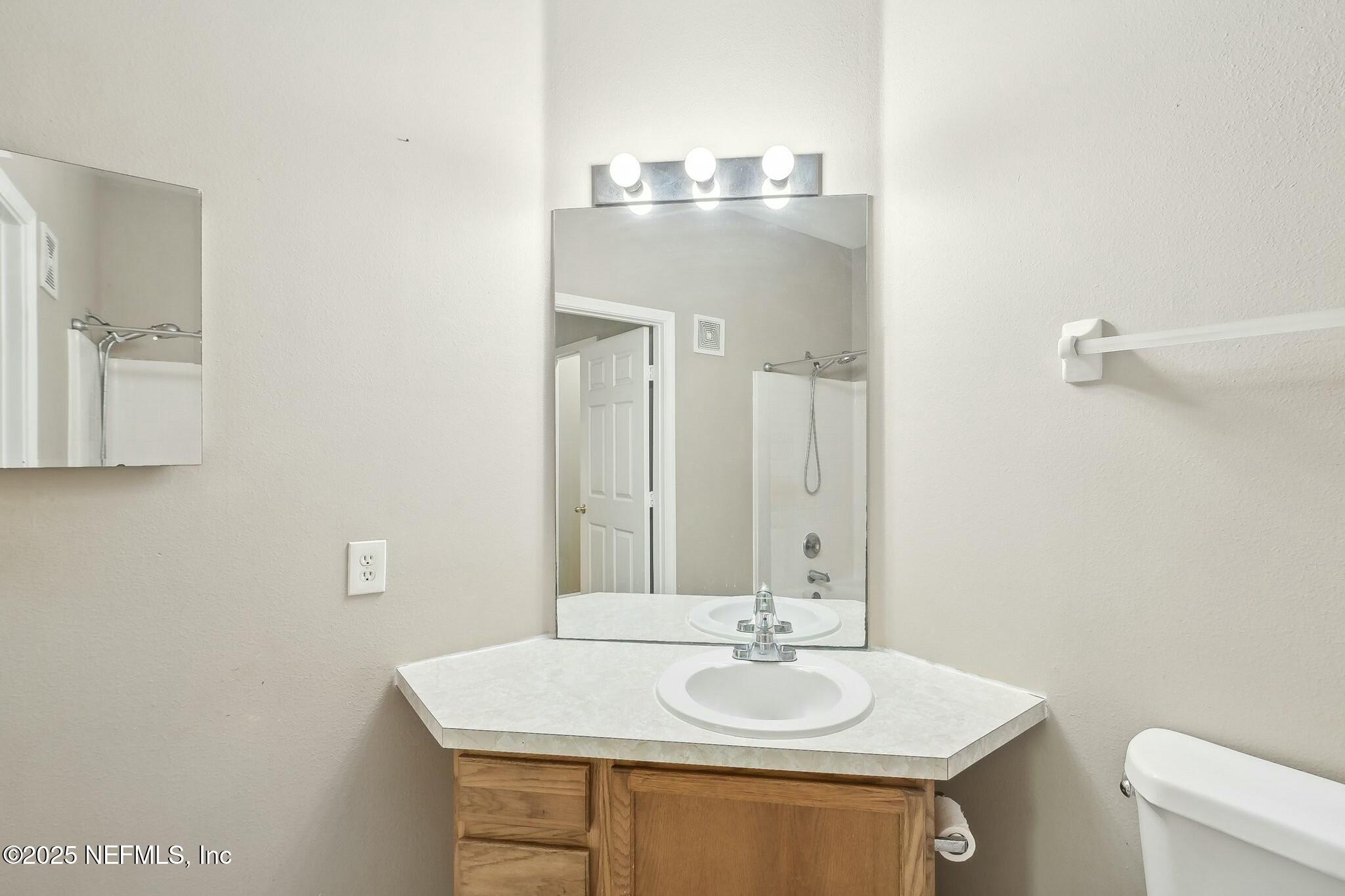 10550 BAYMEADOWS Road, 610