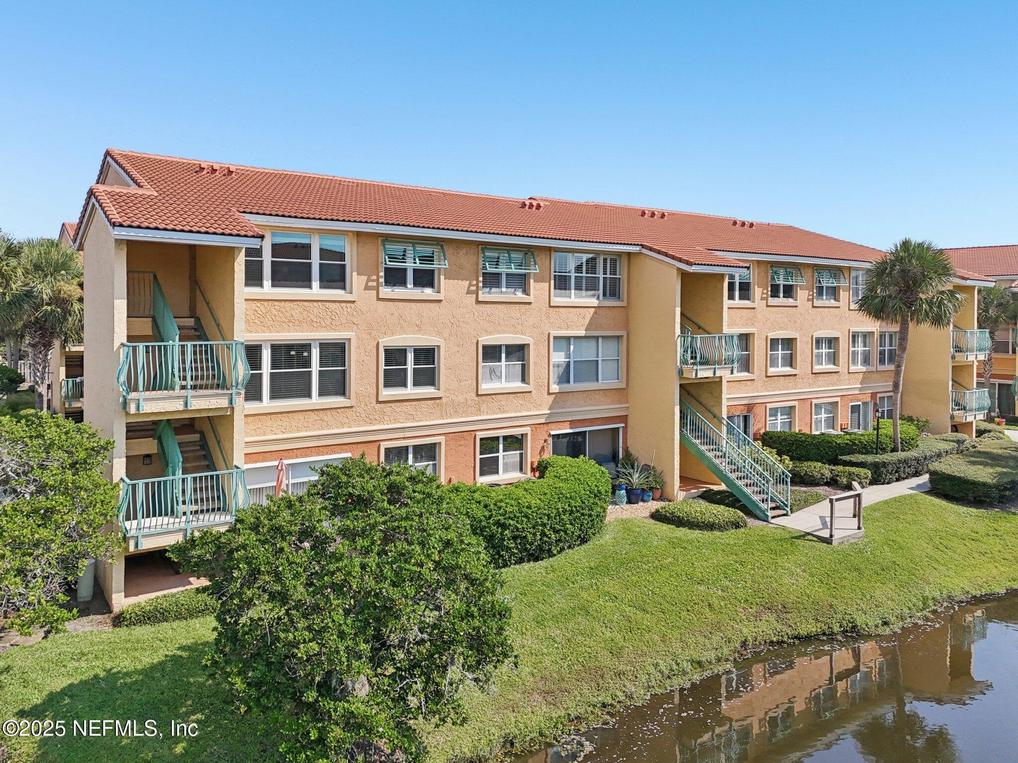 202 LAGUNA VILLAS Boulevard, B24