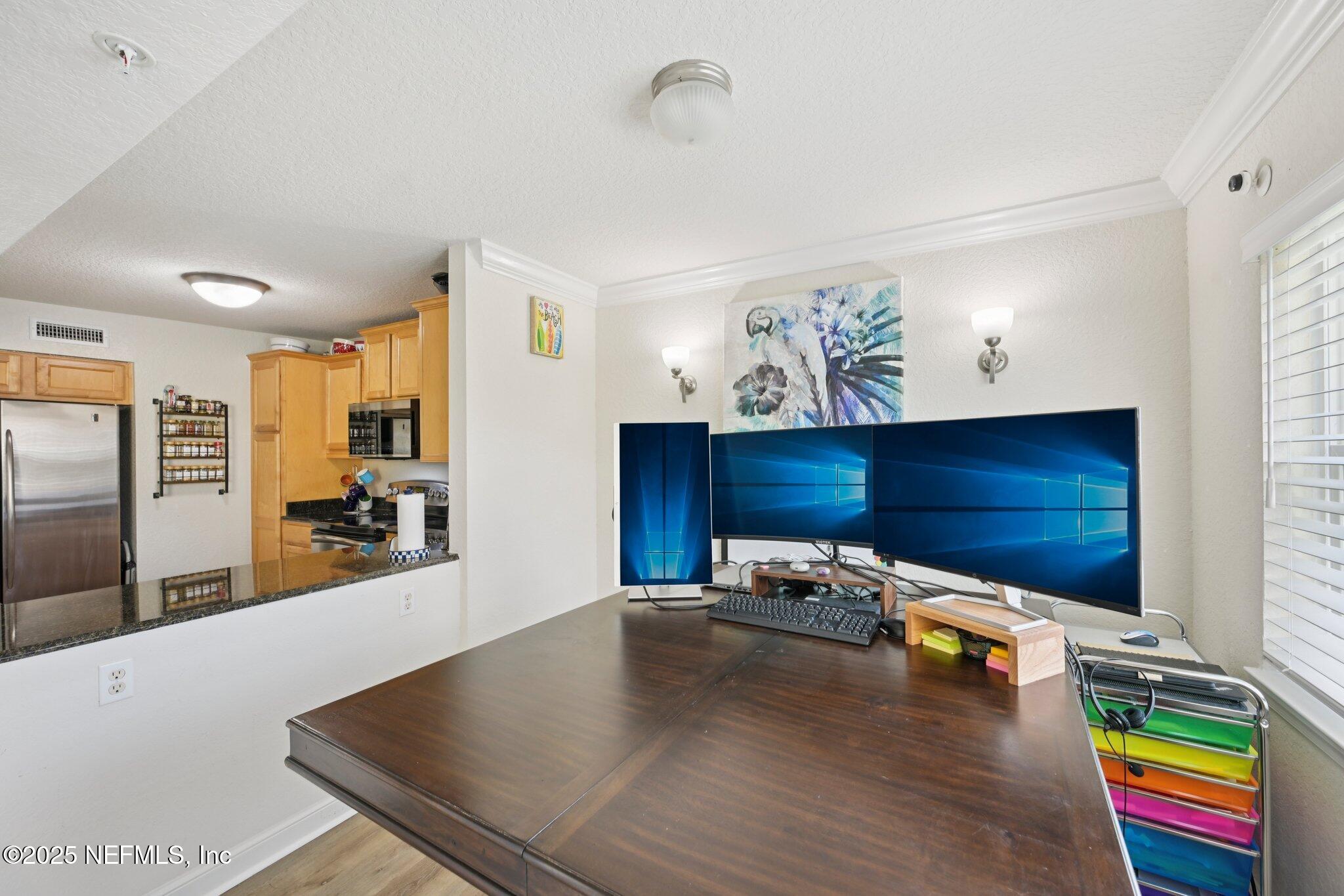 202 LAGUNA VILLAS Boulevard, B24