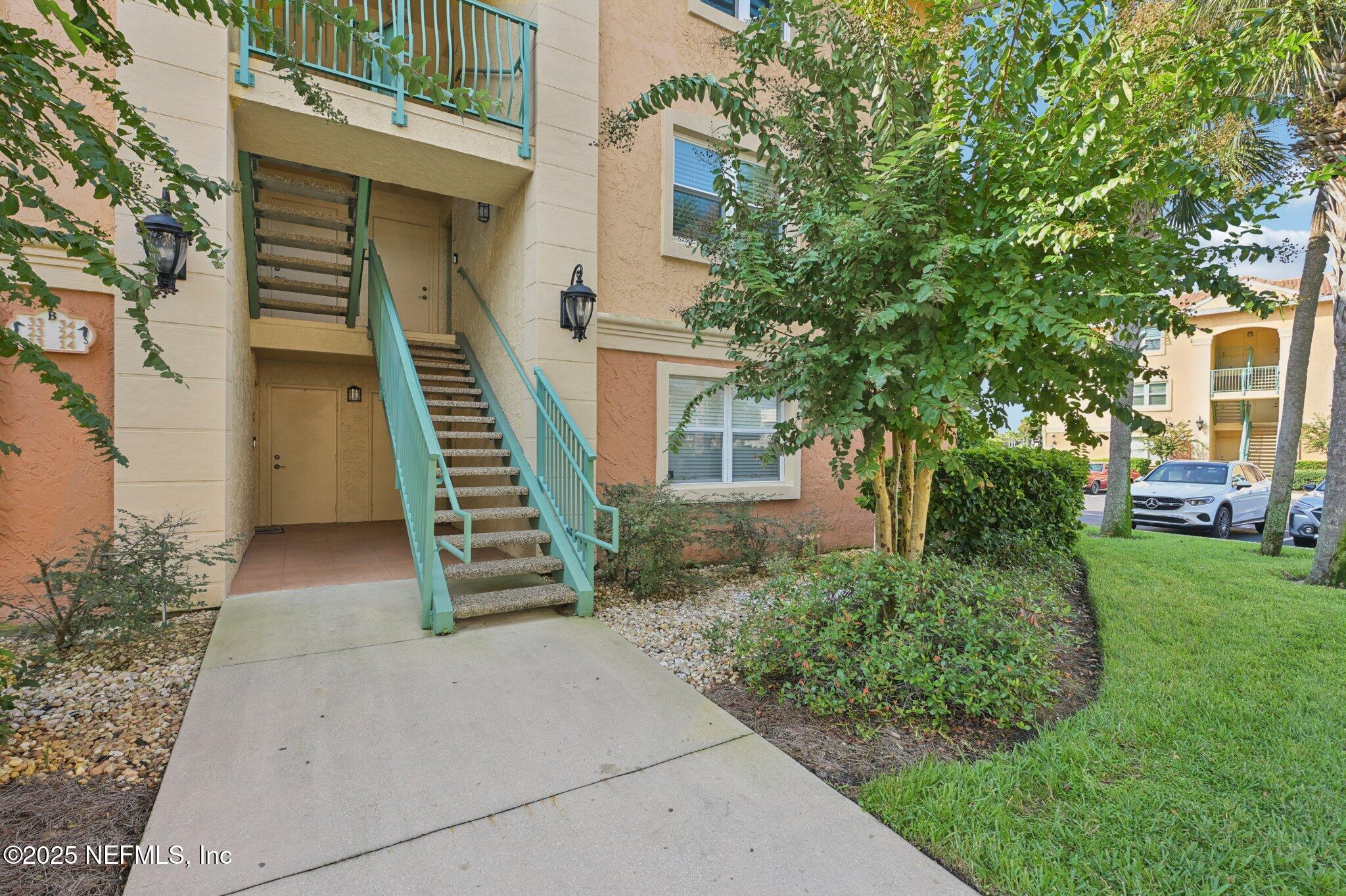 202 LAGUNA VILLAS Boulevard, B24