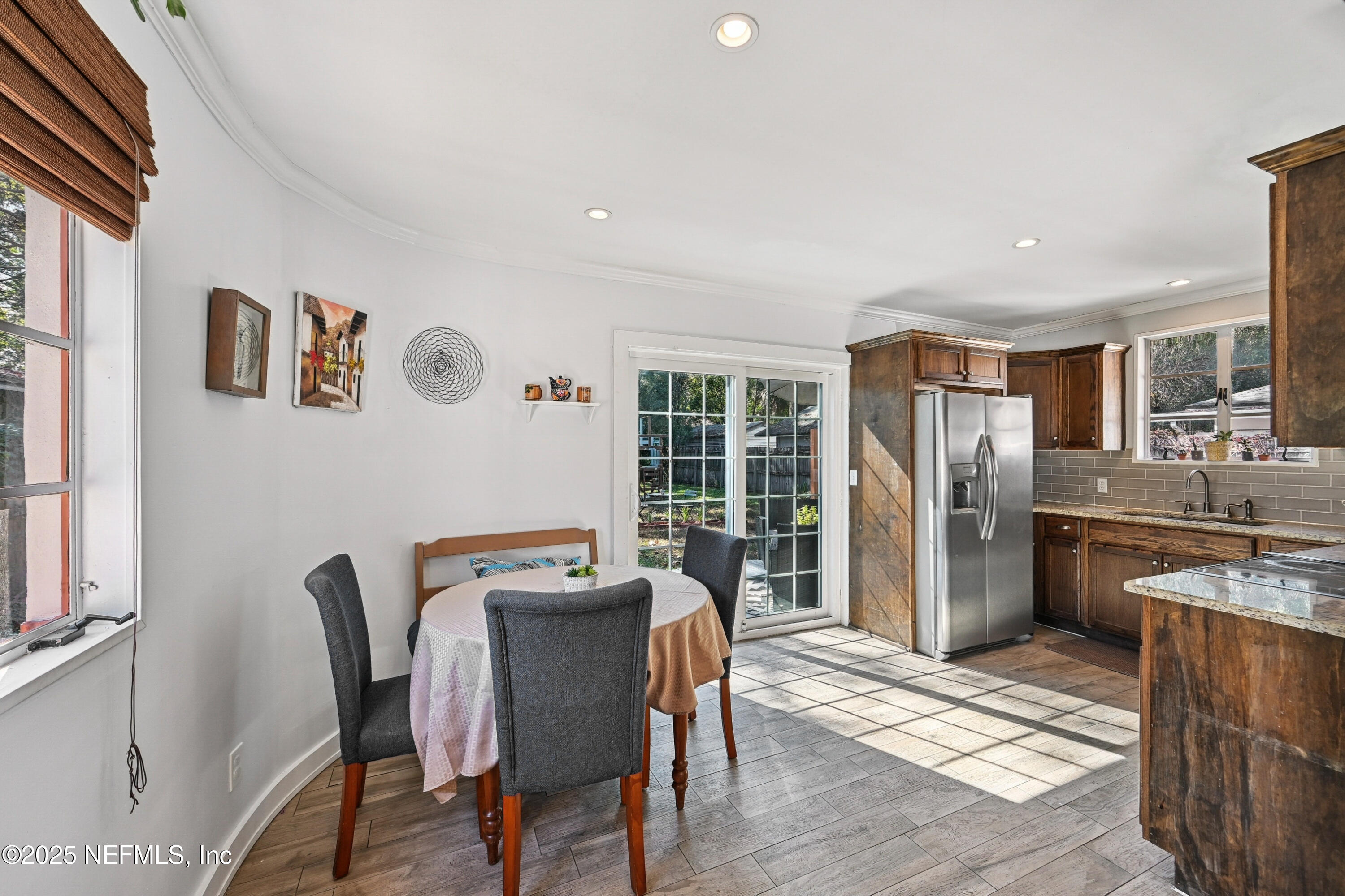 1316 RENSSELAER Avenue