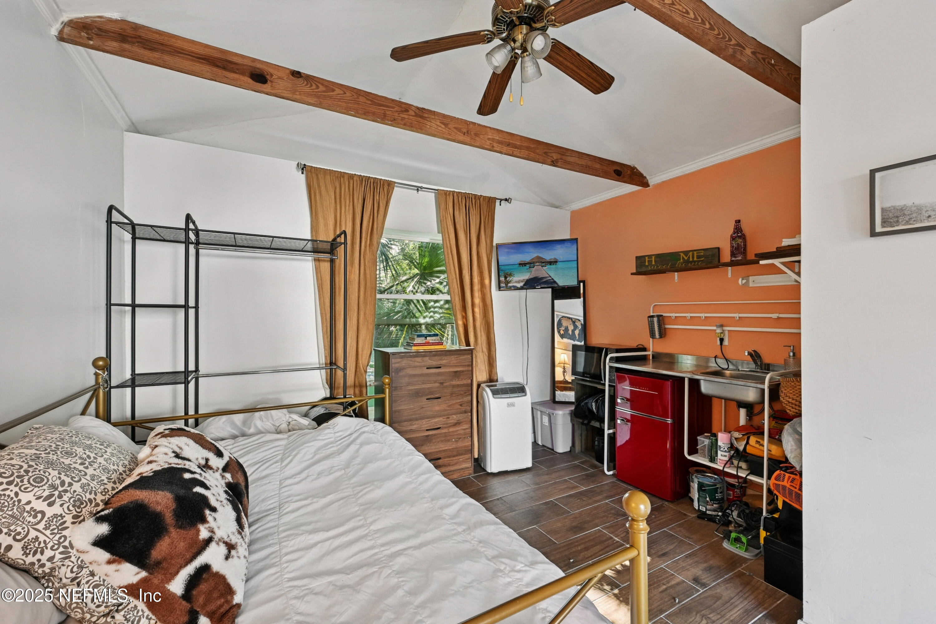 1316 RENSSELAER Avenue