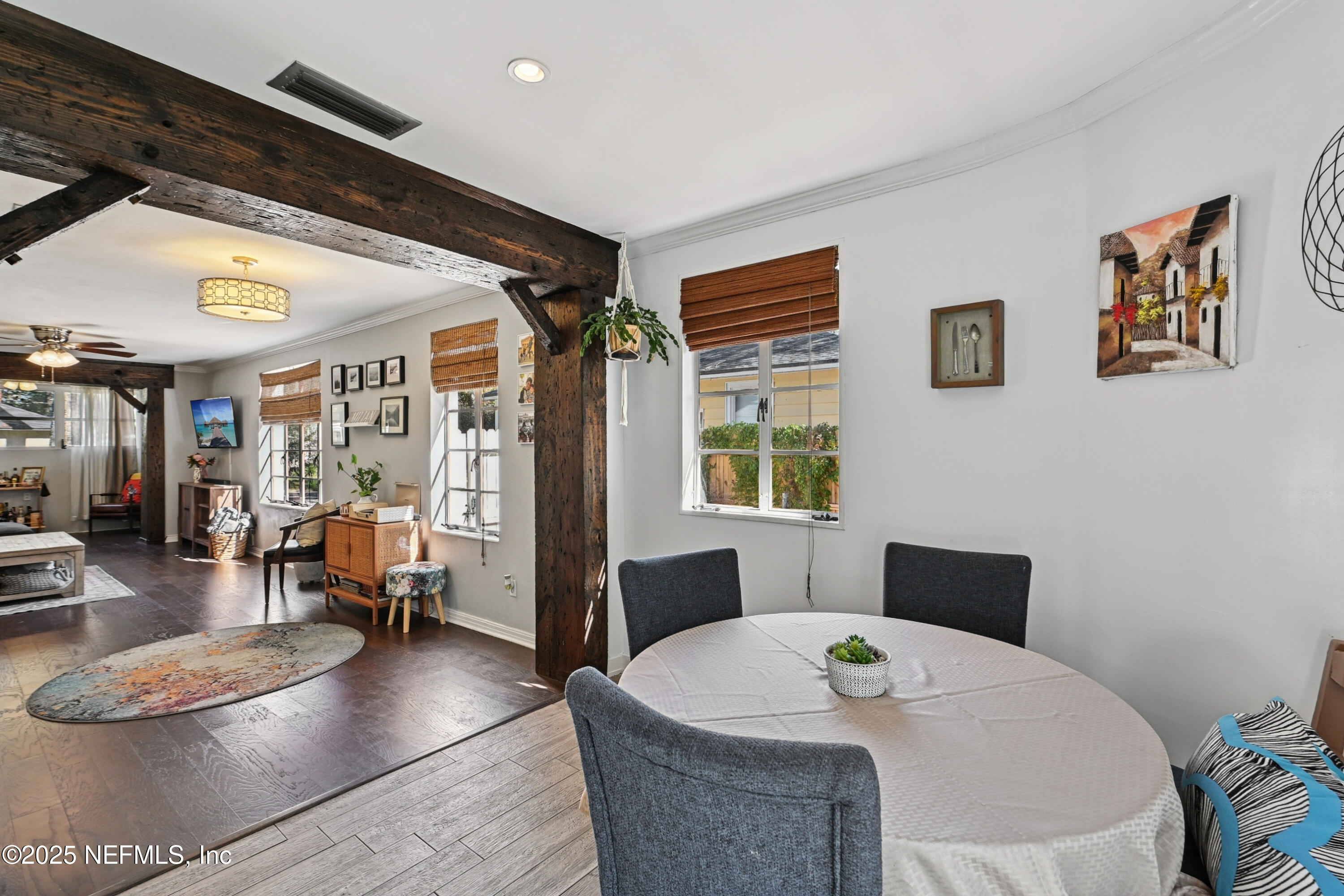 1316 RENSSELAER Avenue