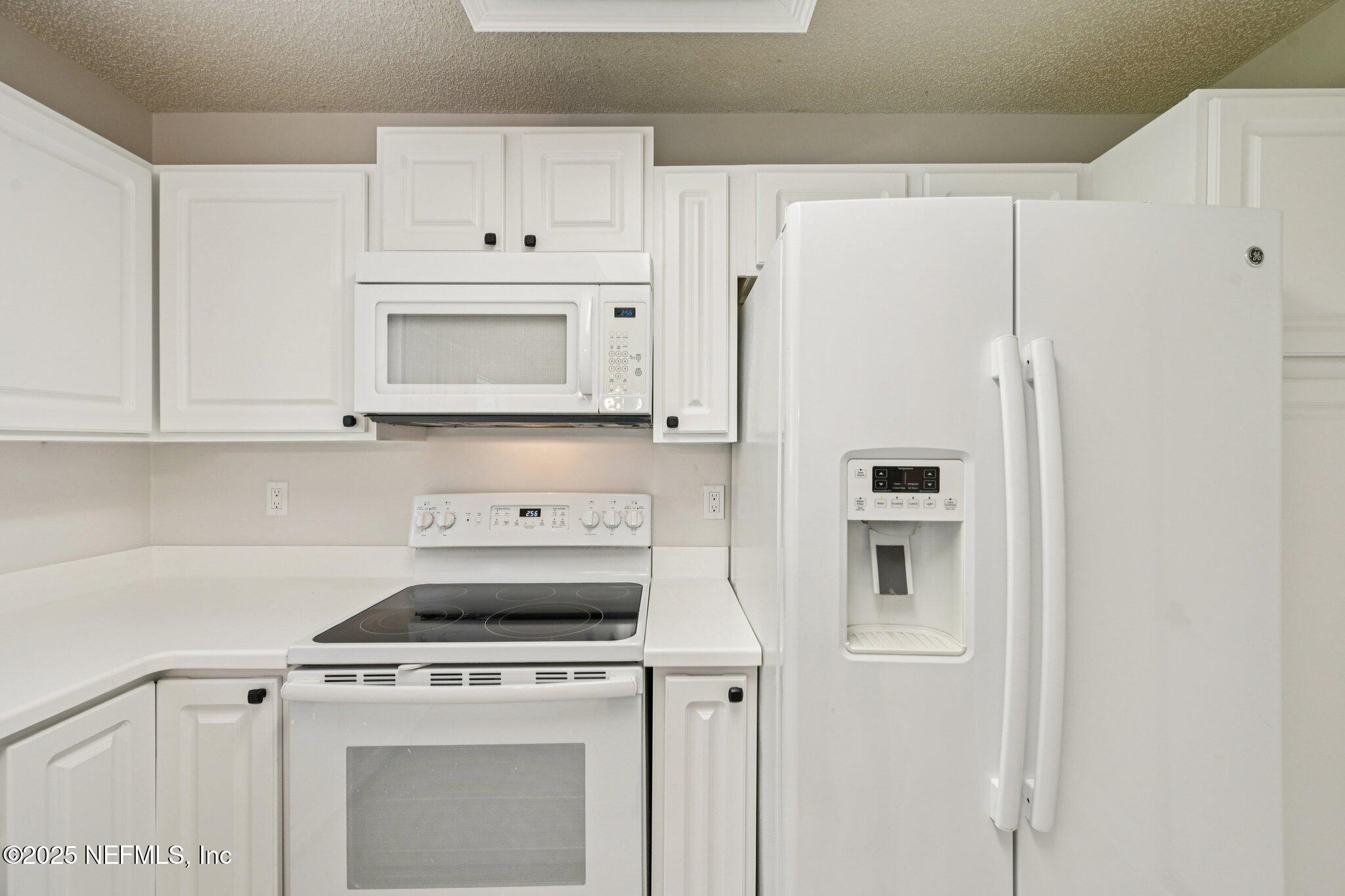 14263 PORTULACA Avenue S