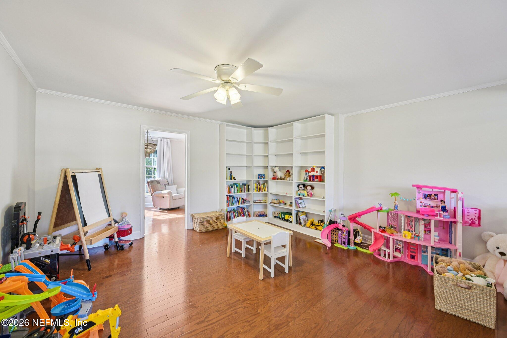 9114 BEAUCLERC Circle E