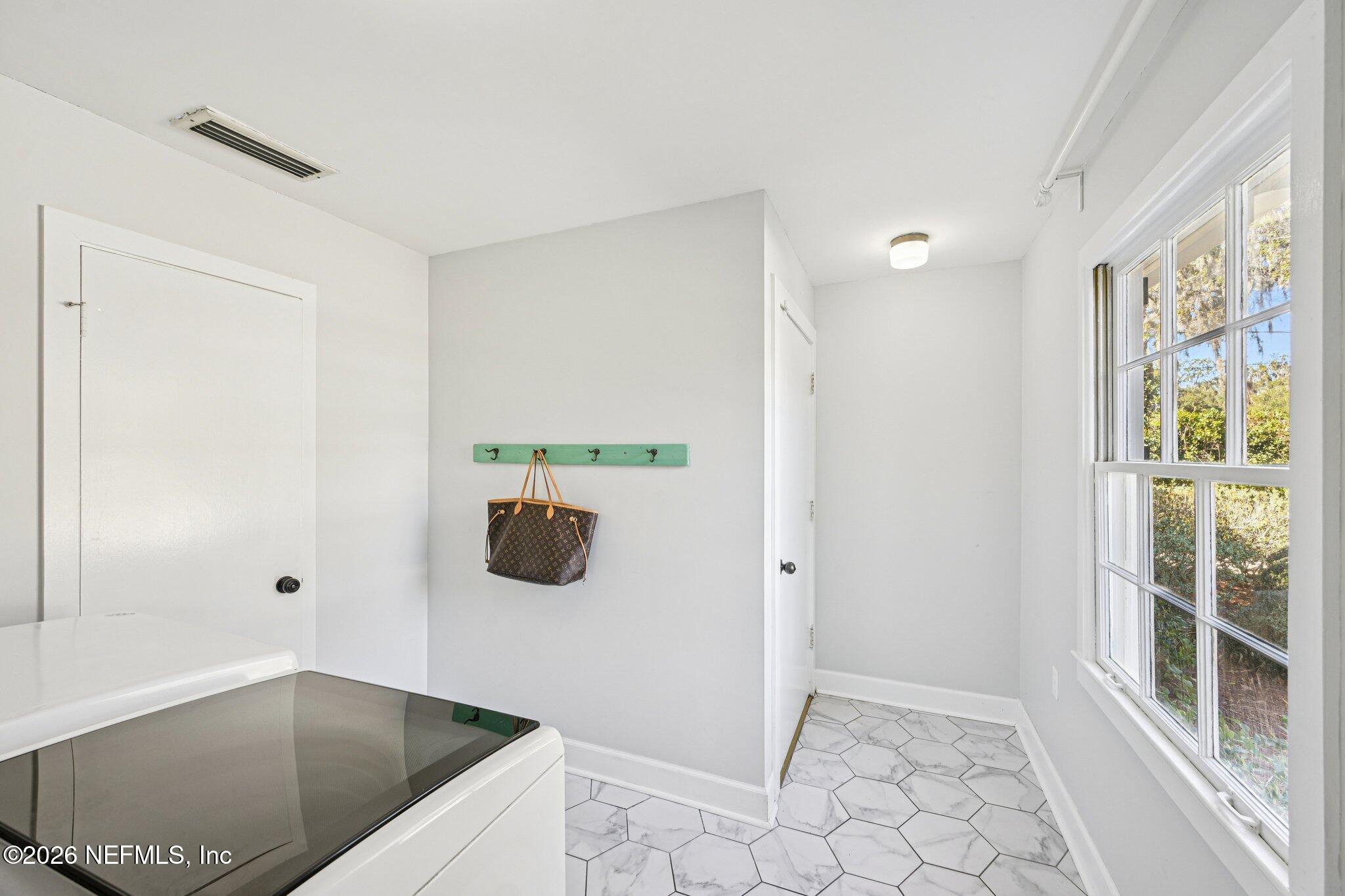 9114 BEAUCLERC Circle E