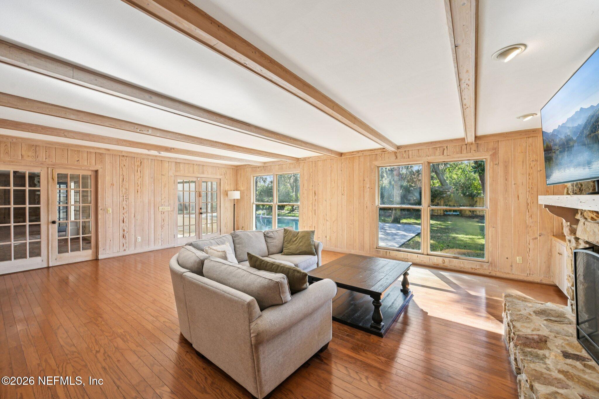 9114 BEAUCLERC Circle E