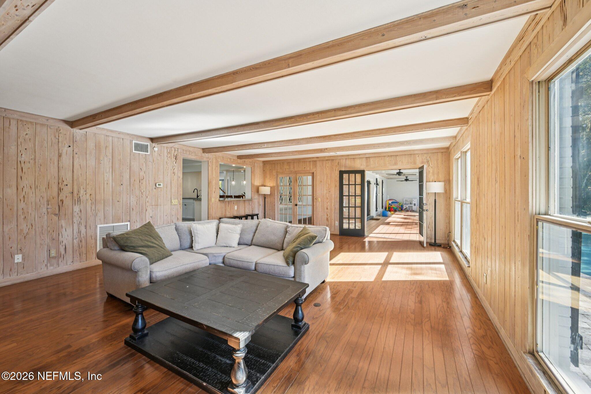 9114 BEAUCLERC Circle E