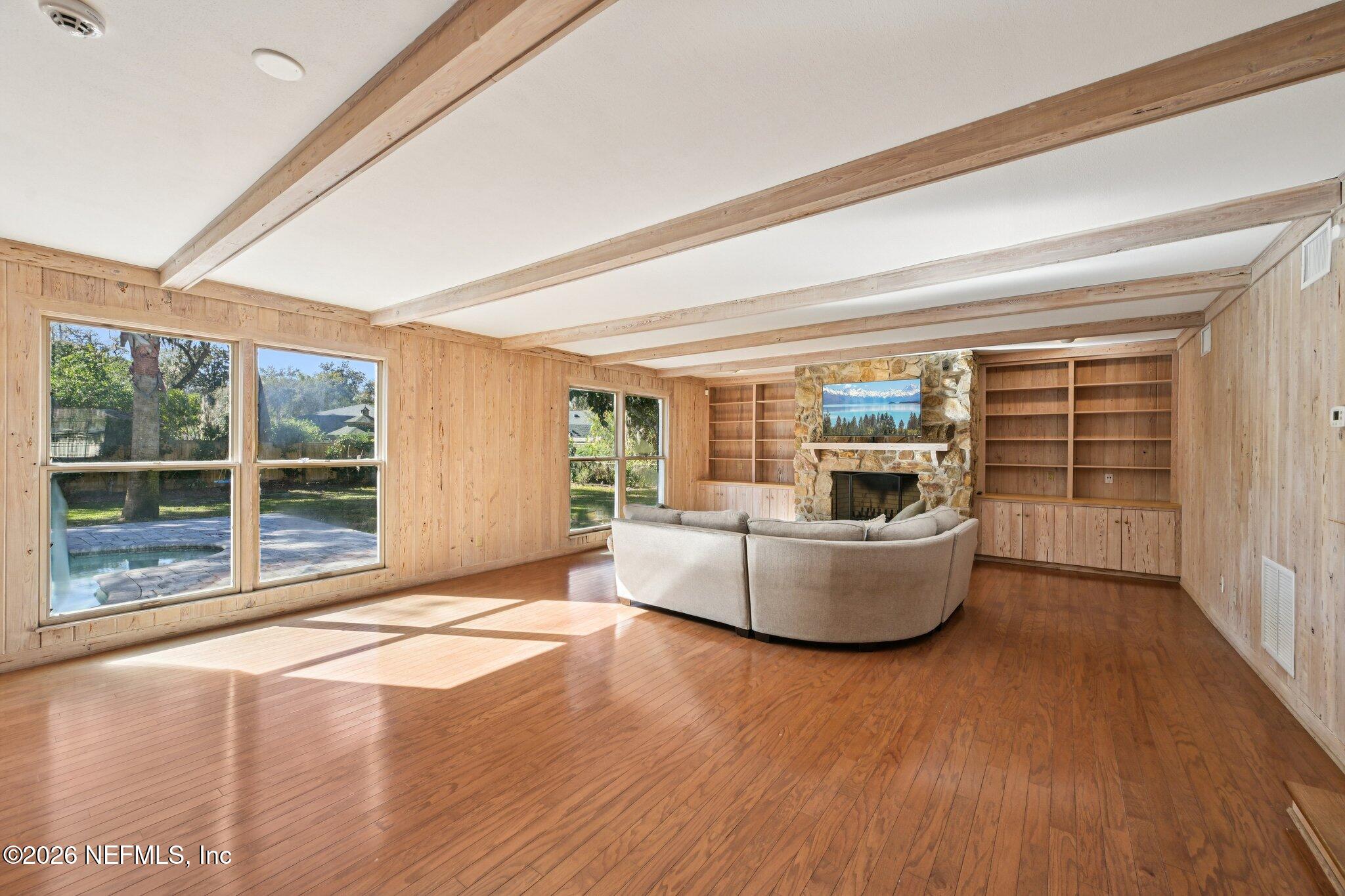 9114 BEAUCLERC Circle E