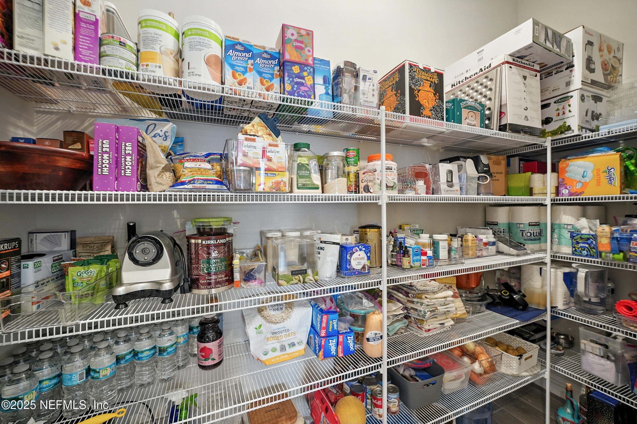 29 TRADESMAN Lane, St. Johns