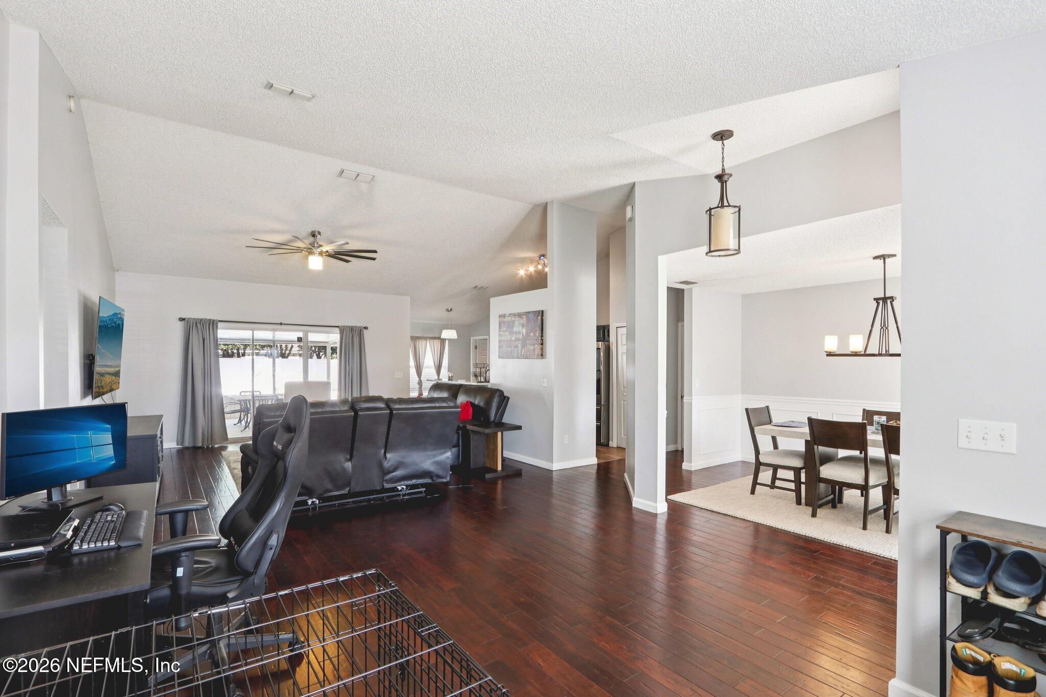 12215 RUTH LAWN Court