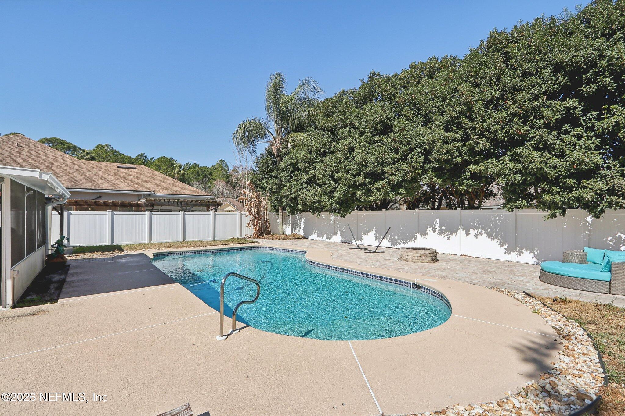 12215 RUTH LAWN Court