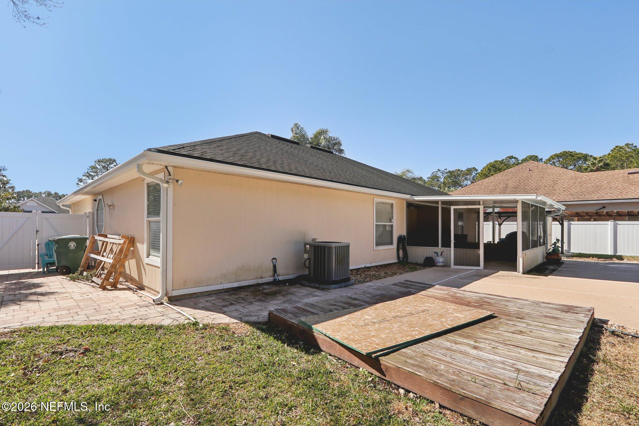 12215 RUTH LAWN Court