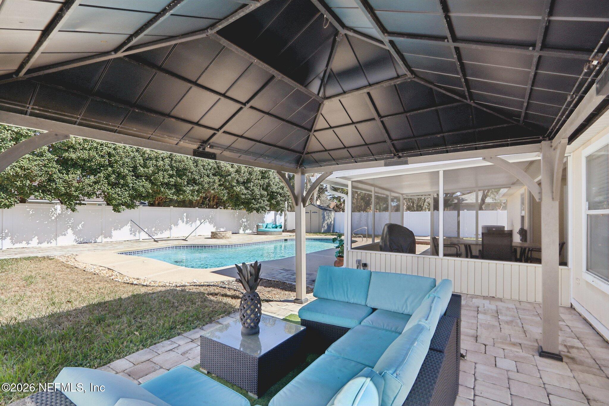 12215 RUTH LAWN Court