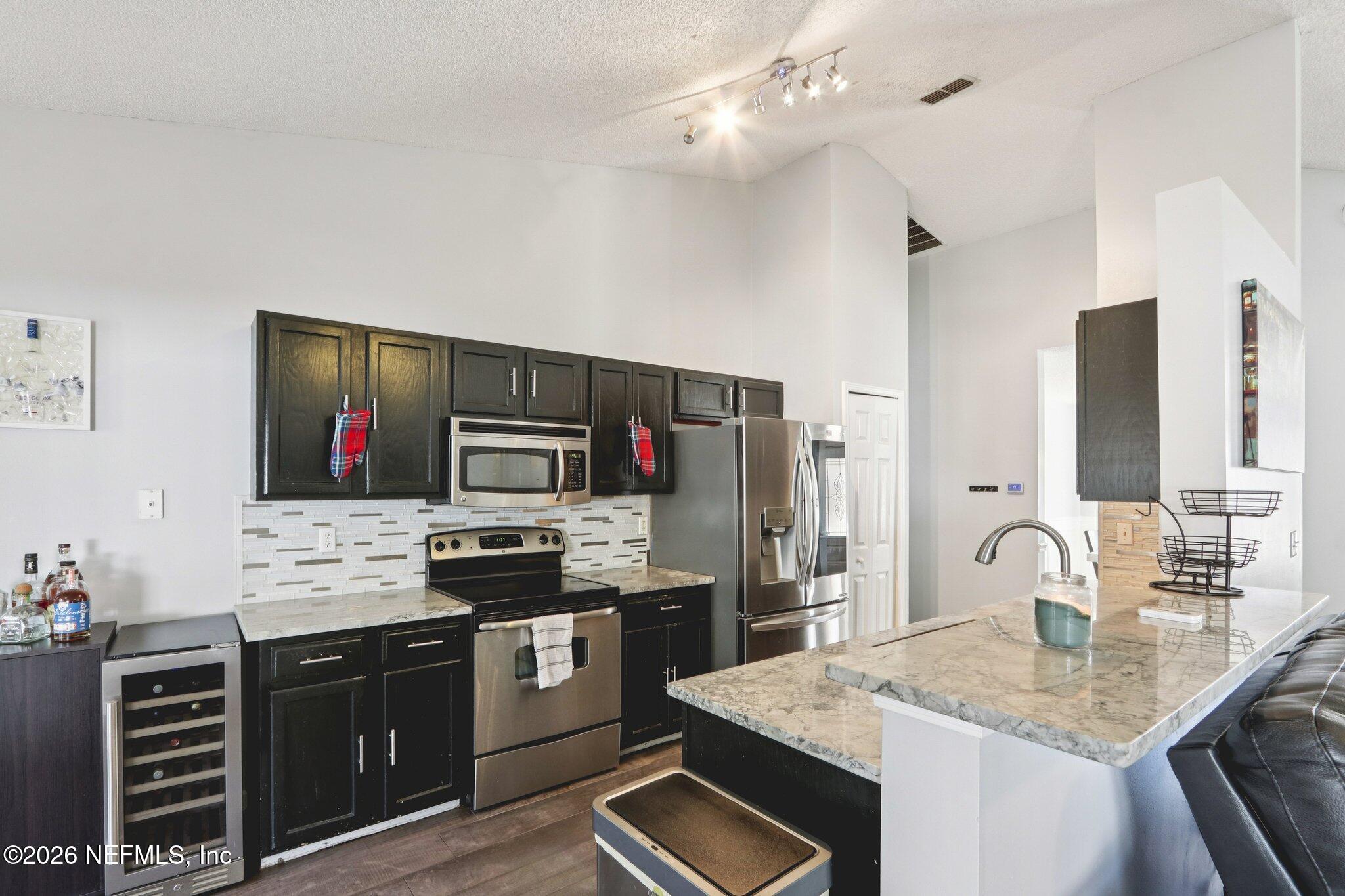 12215 RUTH LAWN Court