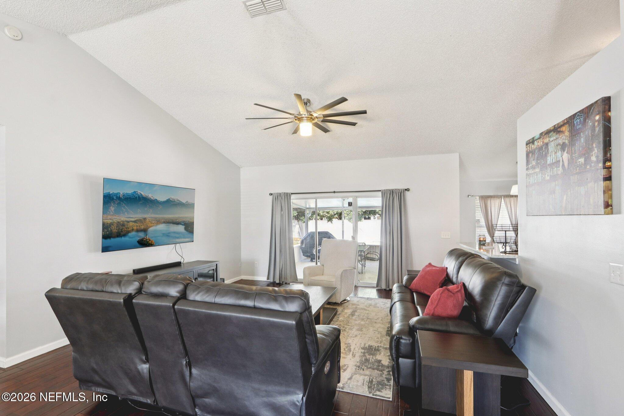 12215 RUTH LAWN Court