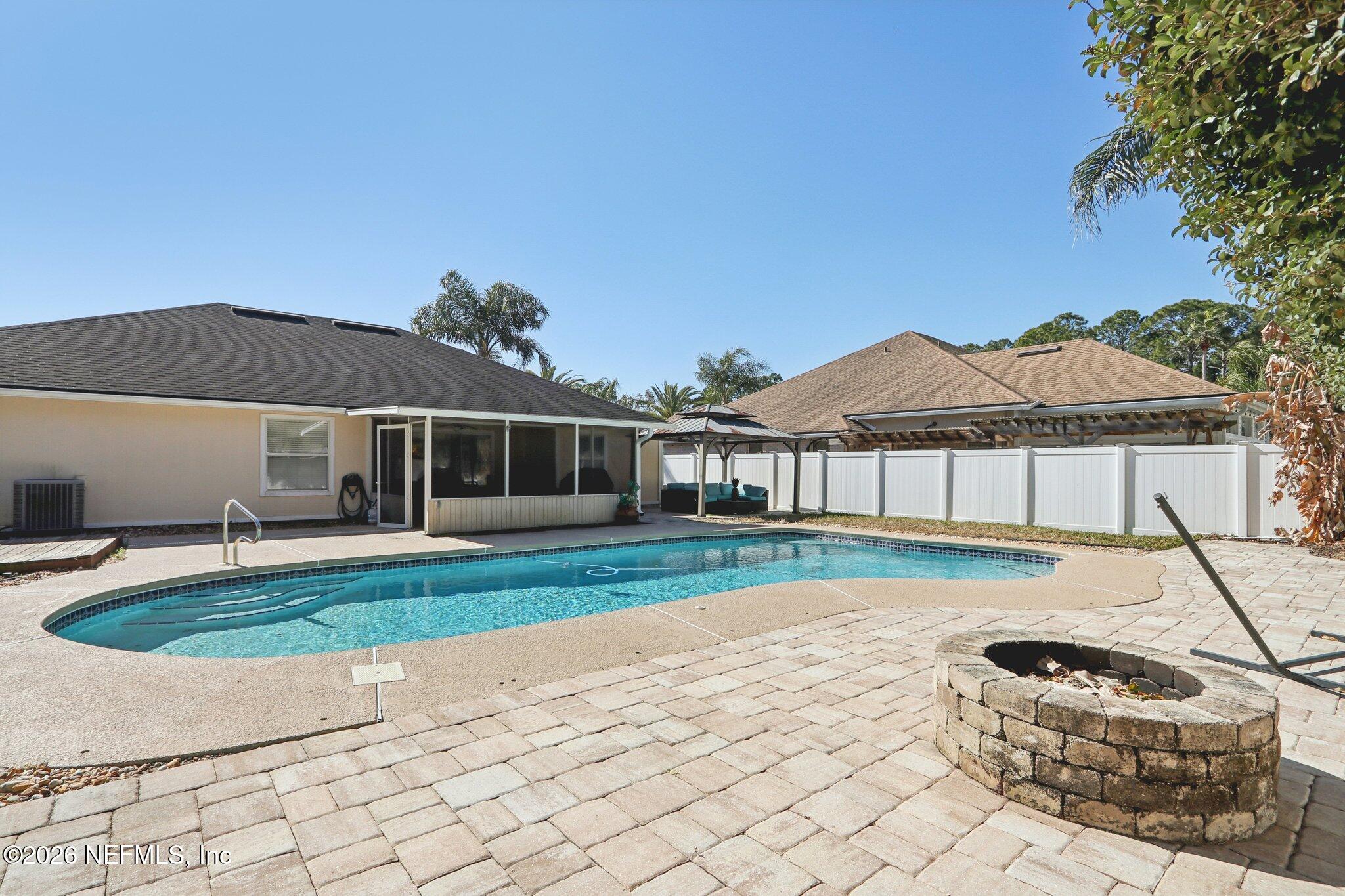 12215 RUTH LAWN Court