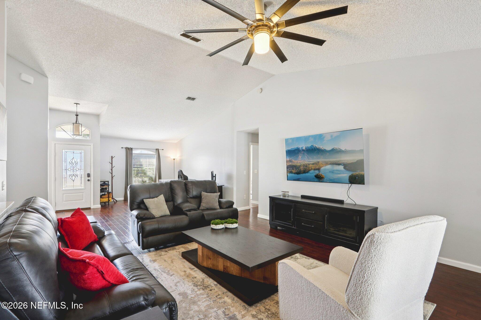 12215 RUTH LAWN Court