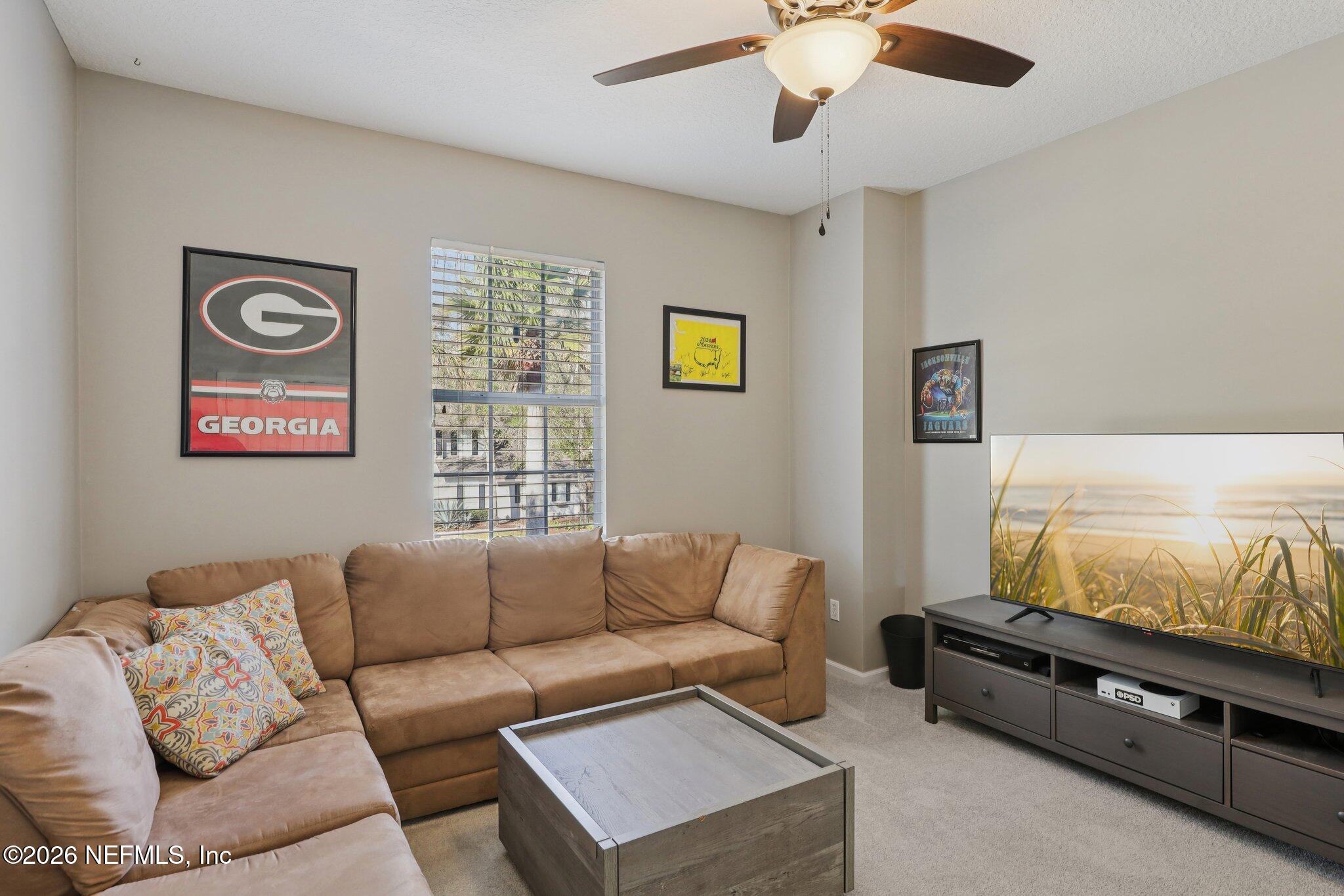 209 N CHECKERBERRY Way, St. Johns