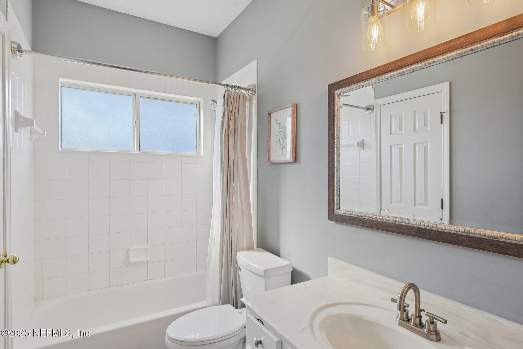 209 N CHECKERBERRY Way, St. Johns