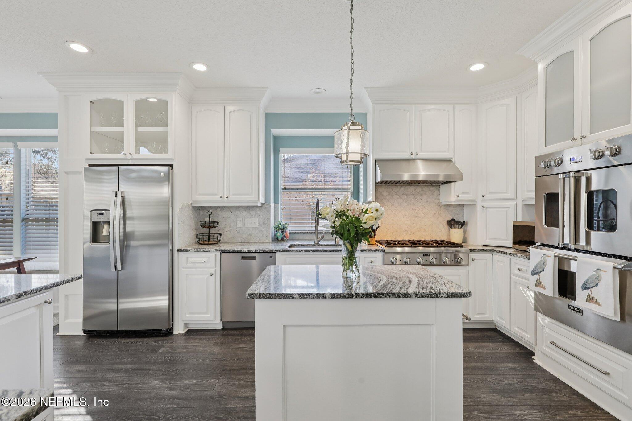 209 N CHECKERBERRY Way, St. Johns