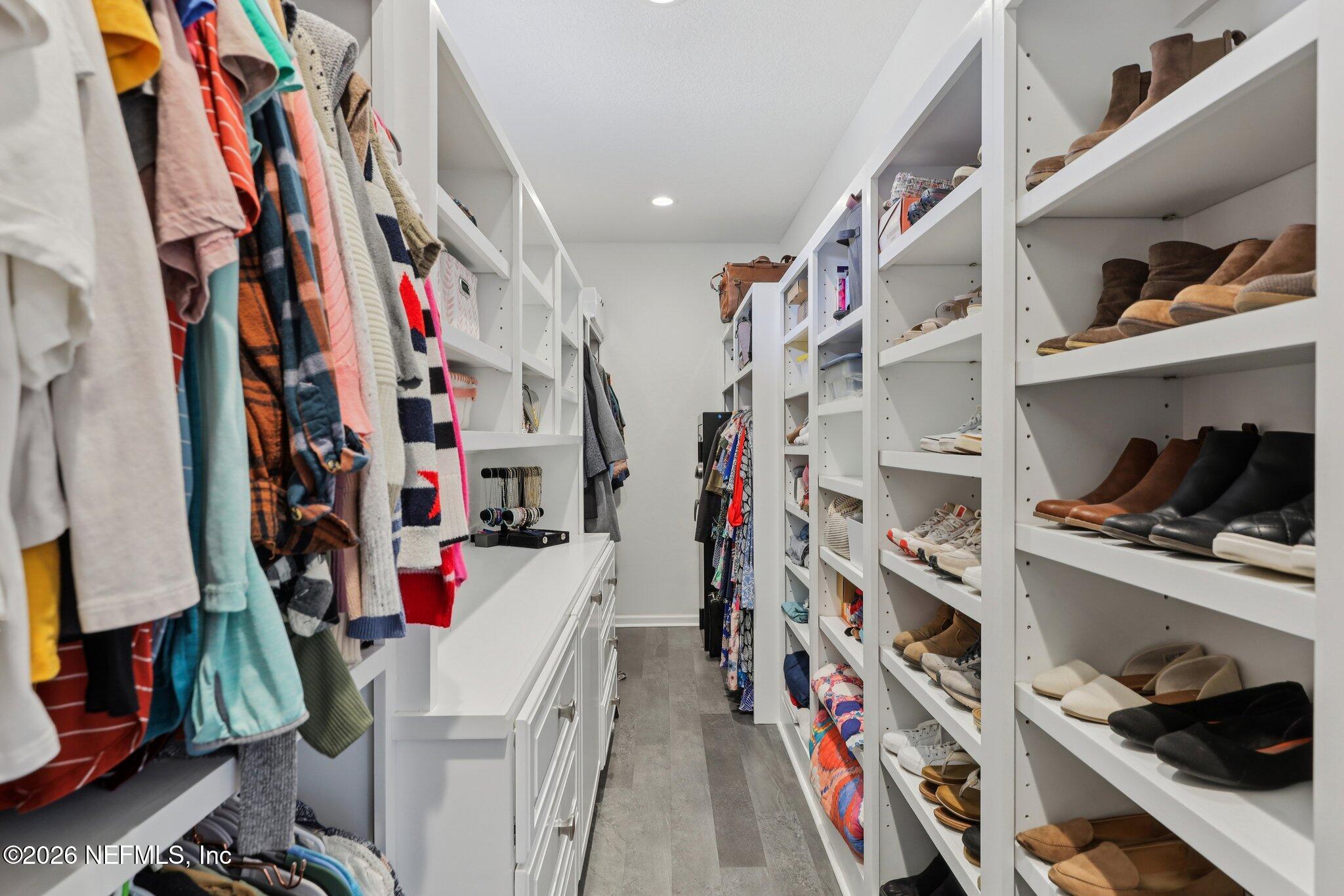 209 N CHECKERBERRY Way, St. Johns