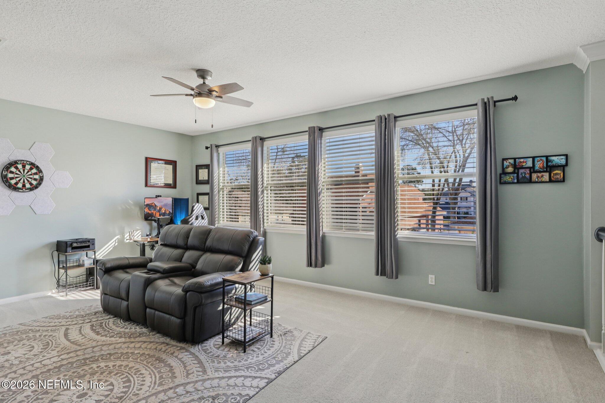 209 N CHECKERBERRY Way, St. Johns