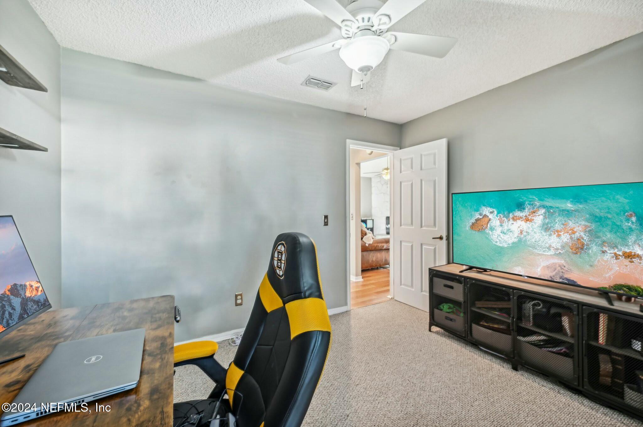 8064 KILWINNING Lane