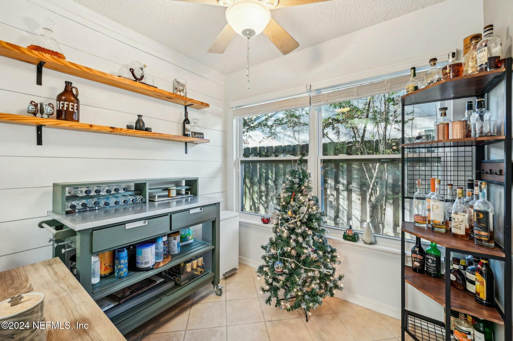 8064 KILWINNING Lane