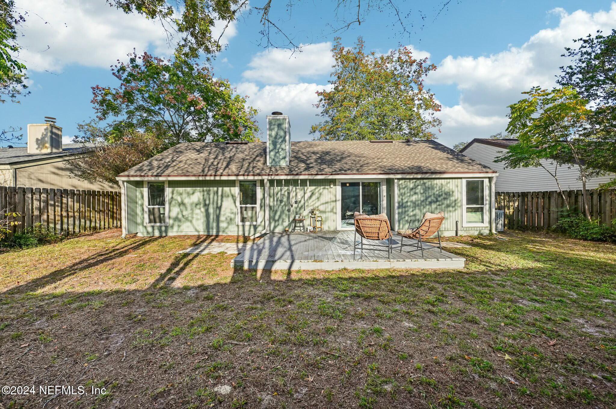 8064 KILWINNING Lane