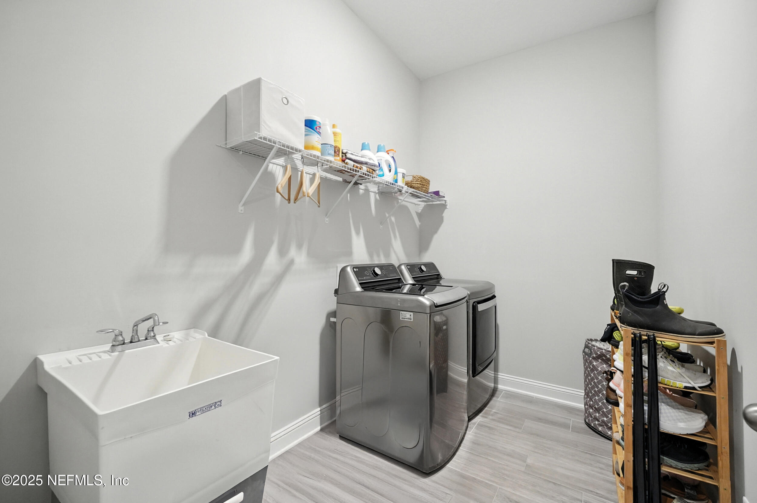 29 TRADESMAN Lane, St. Johns