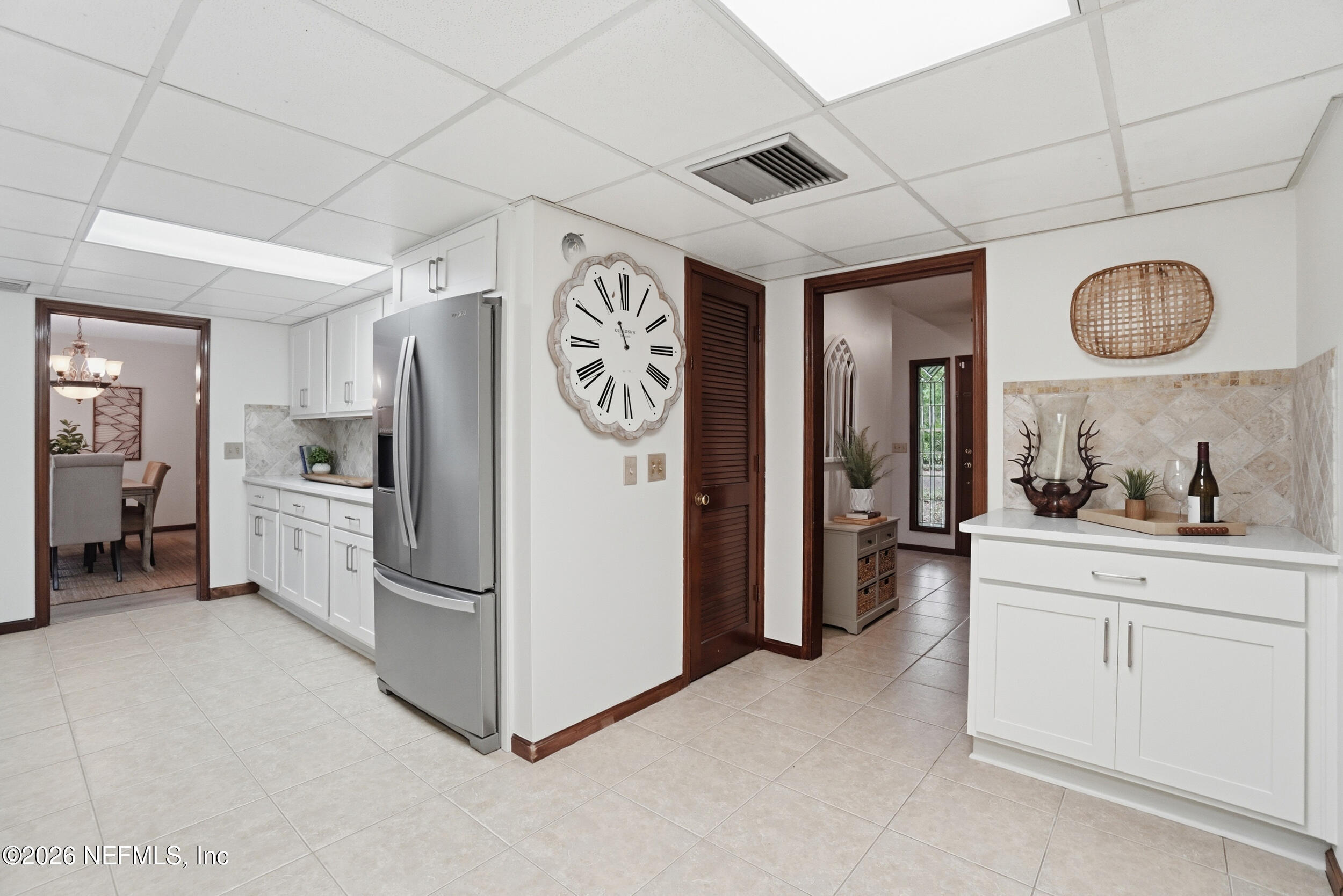 12852 LONGVIEW Drive W