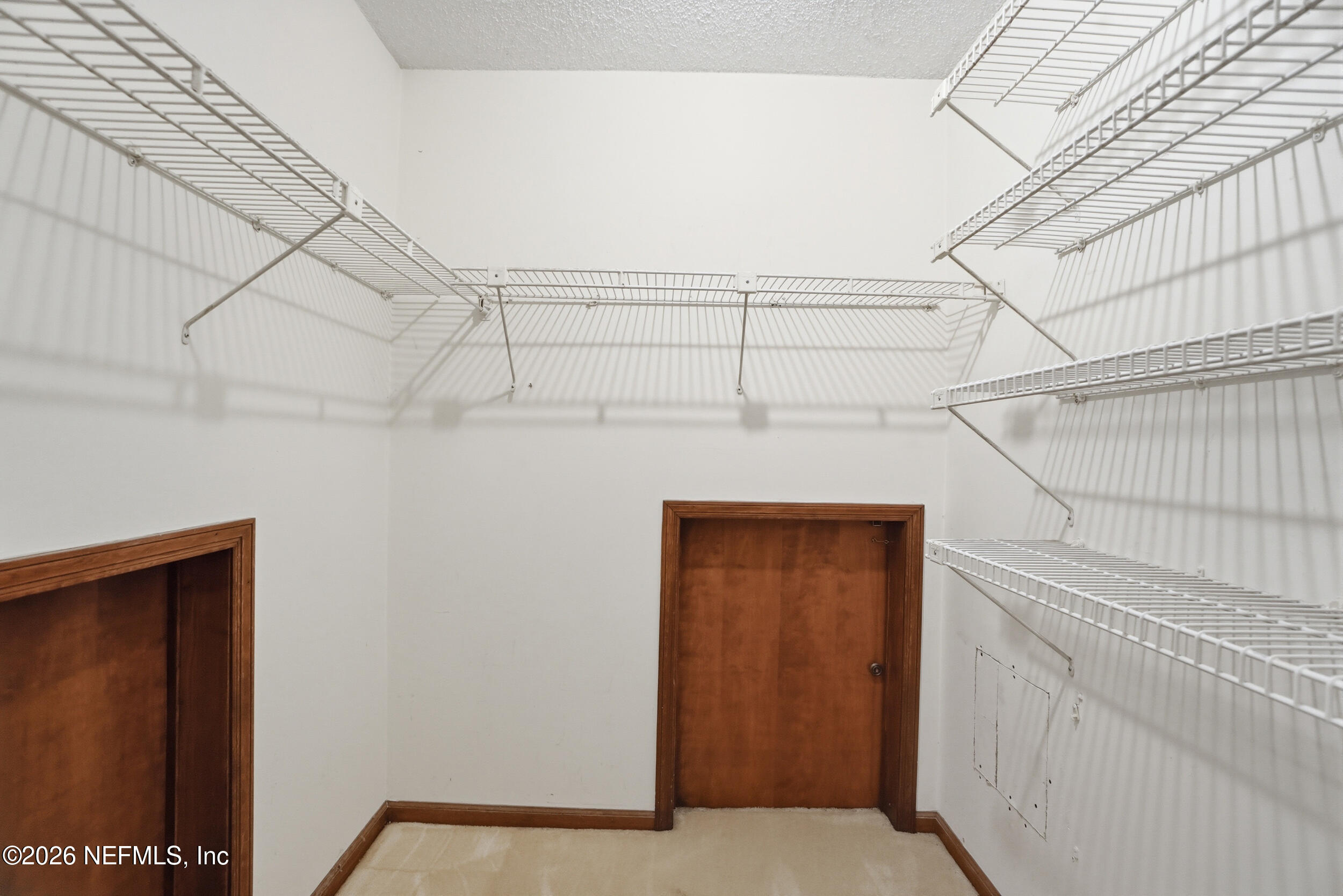 12852 LONGVIEW Drive W