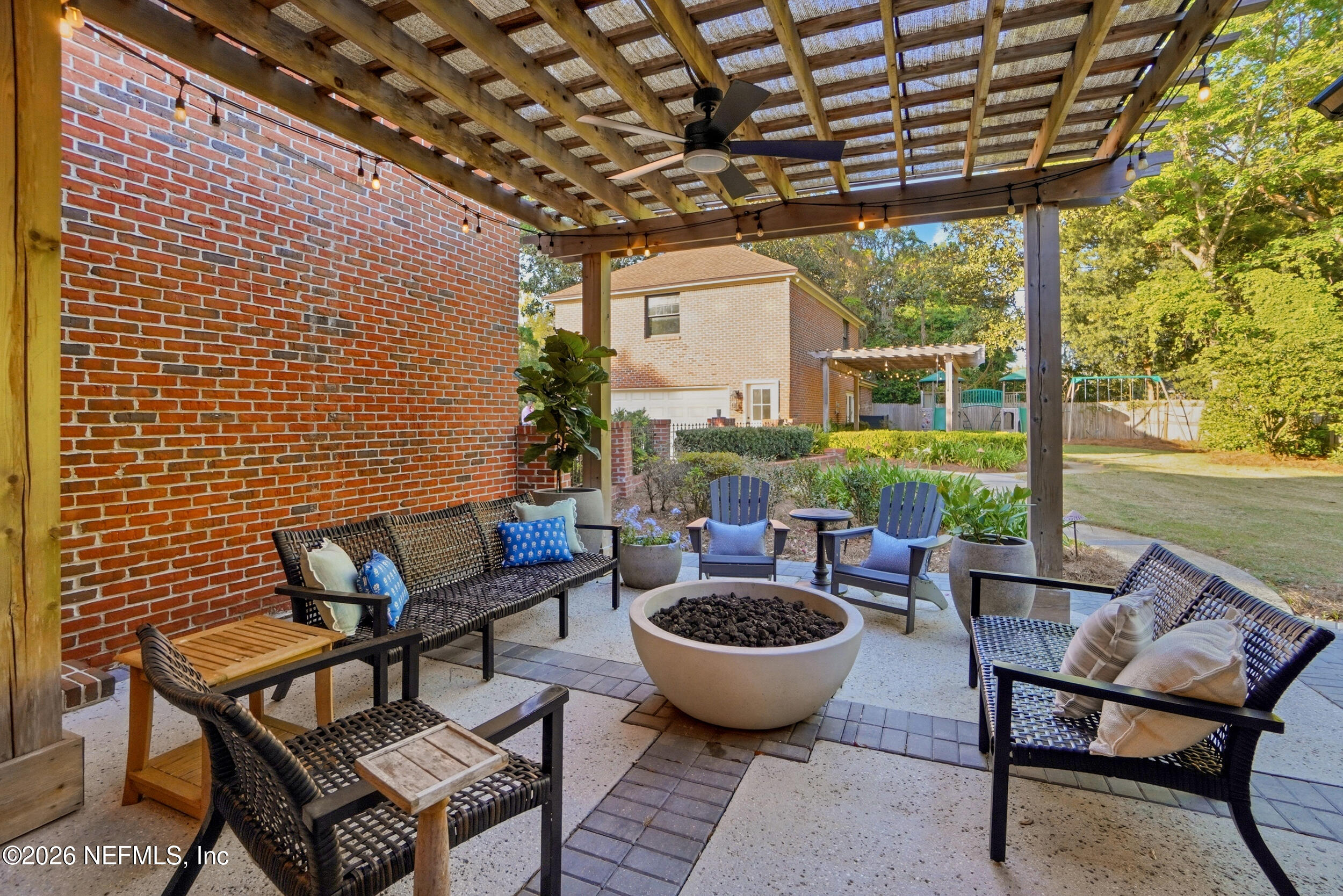 1003 GREENRIDGE Road