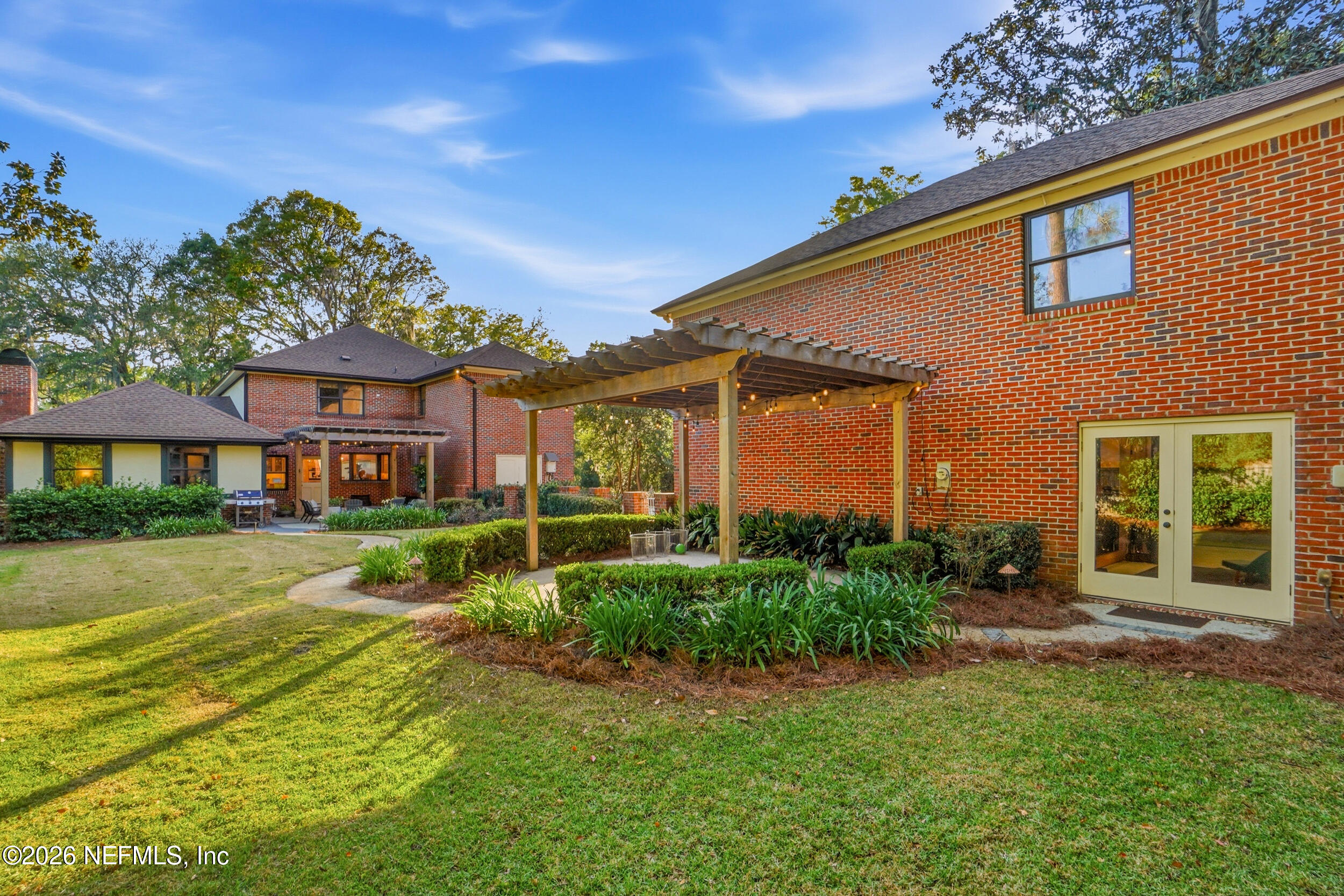 1003 GREENRIDGE Road