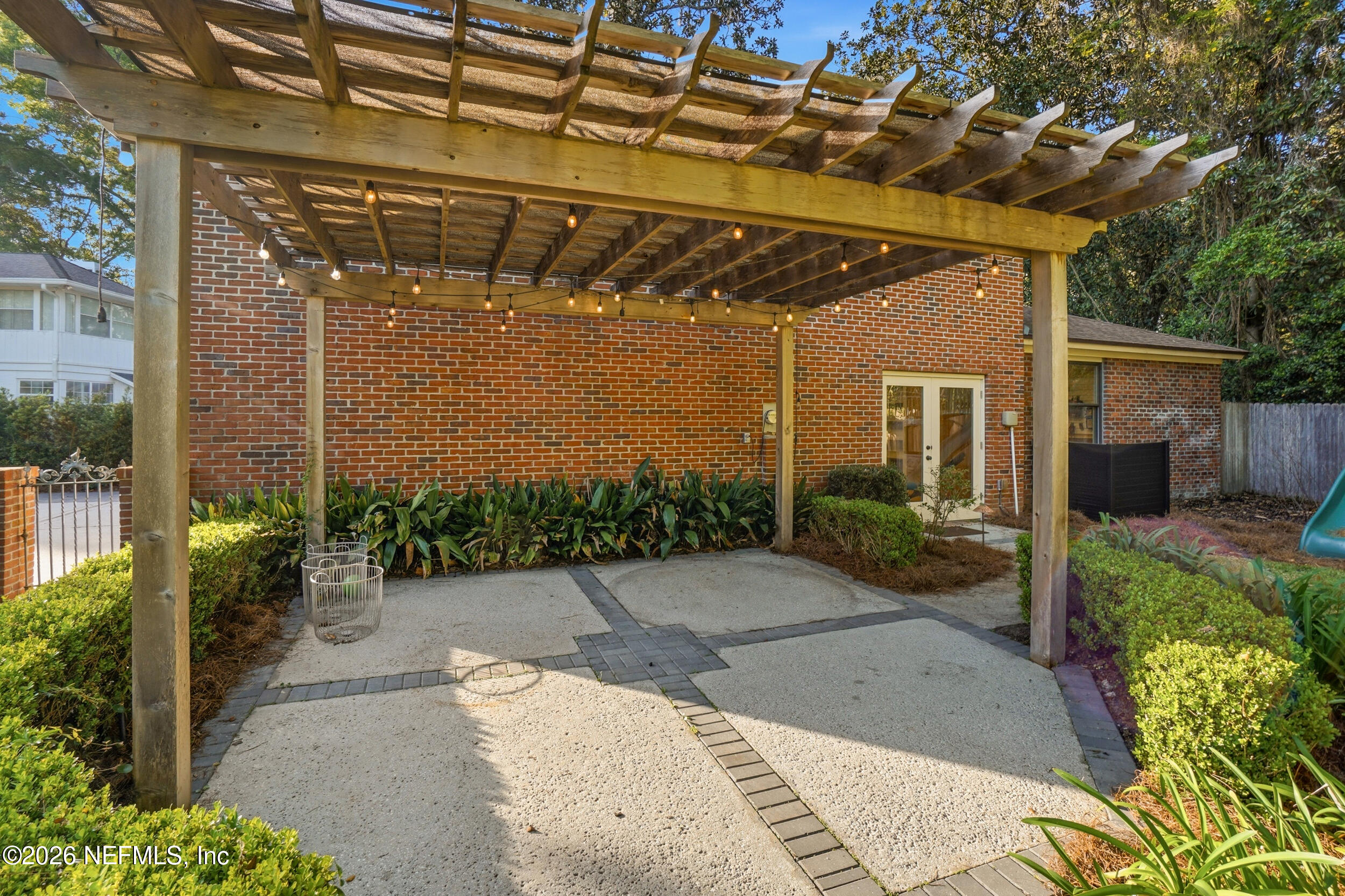 1003 GREENRIDGE Road