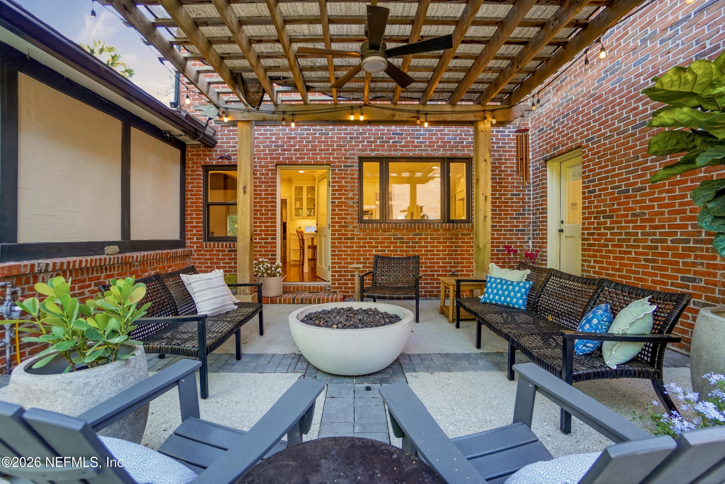 1003 GREENRIDGE Road