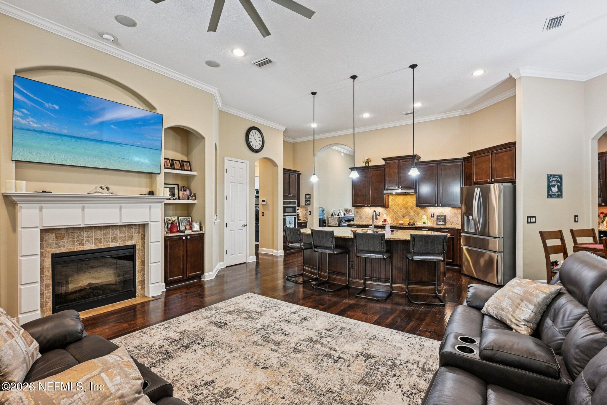 200 RAVENSBURY Way, St. Johns