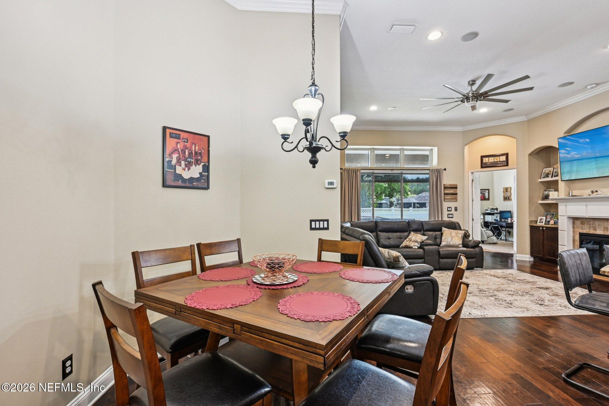 200 RAVENSBURY Way, St. Johns