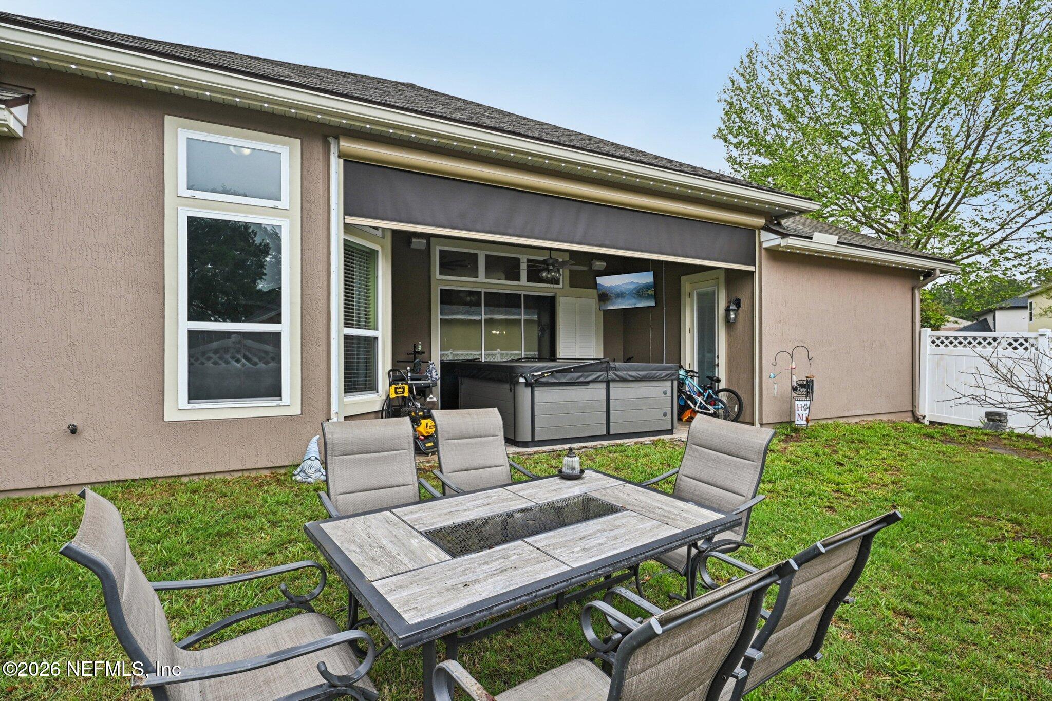 200 RAVENSBURY Way, St. Johns