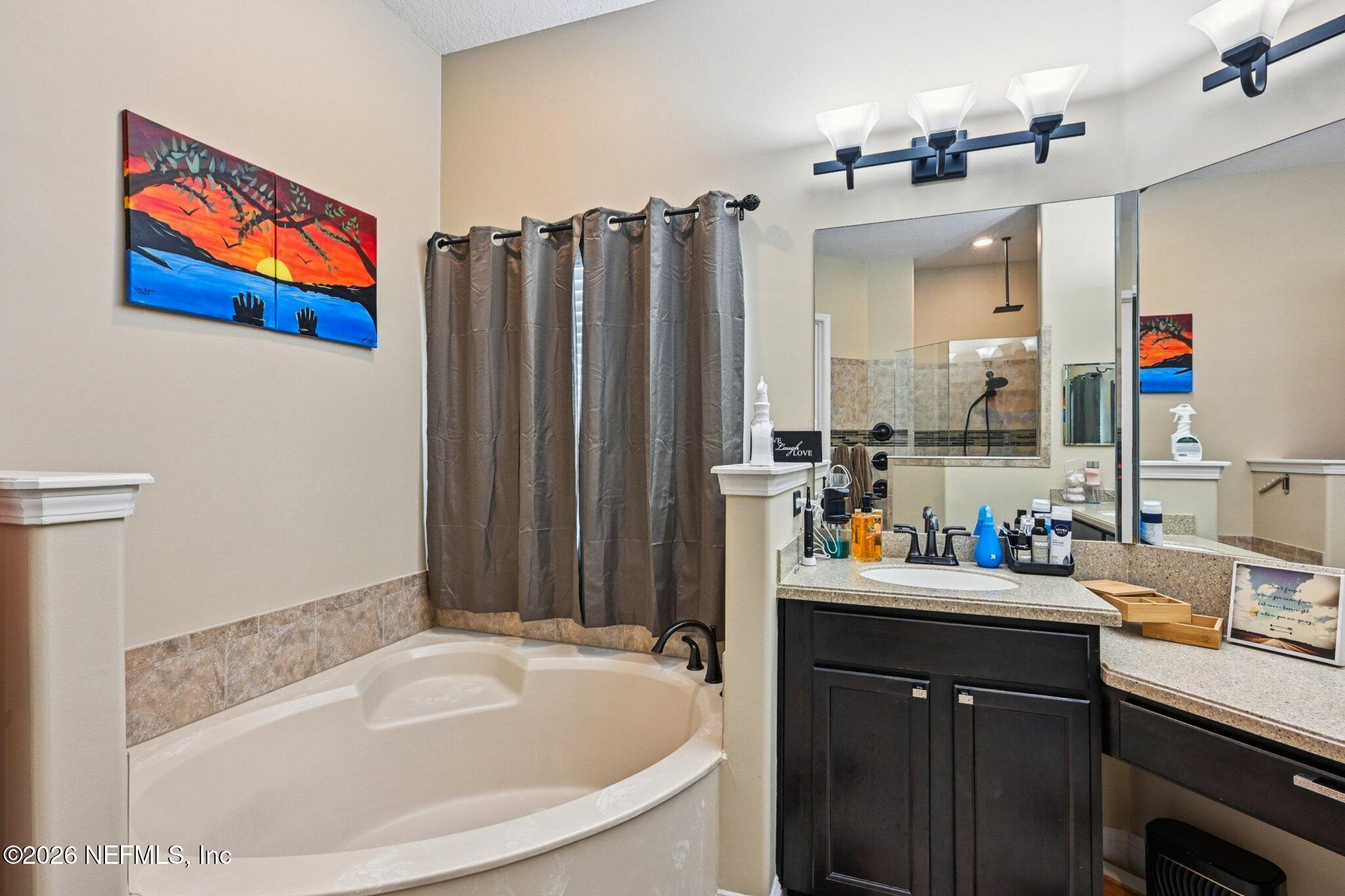 200 RAVENSBURY Way, St. Johns