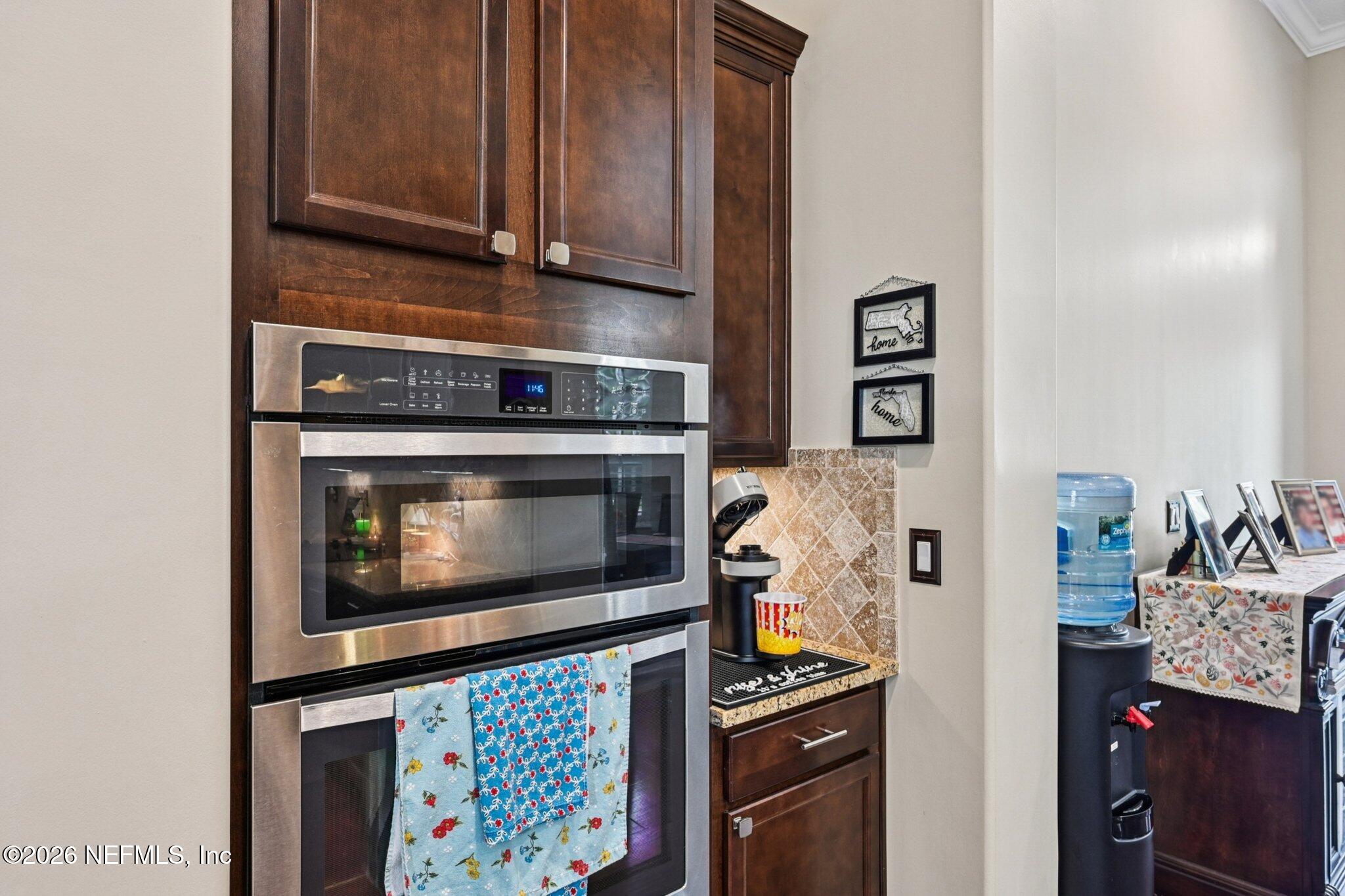 200 RAVENSBURY Way, St. Johns