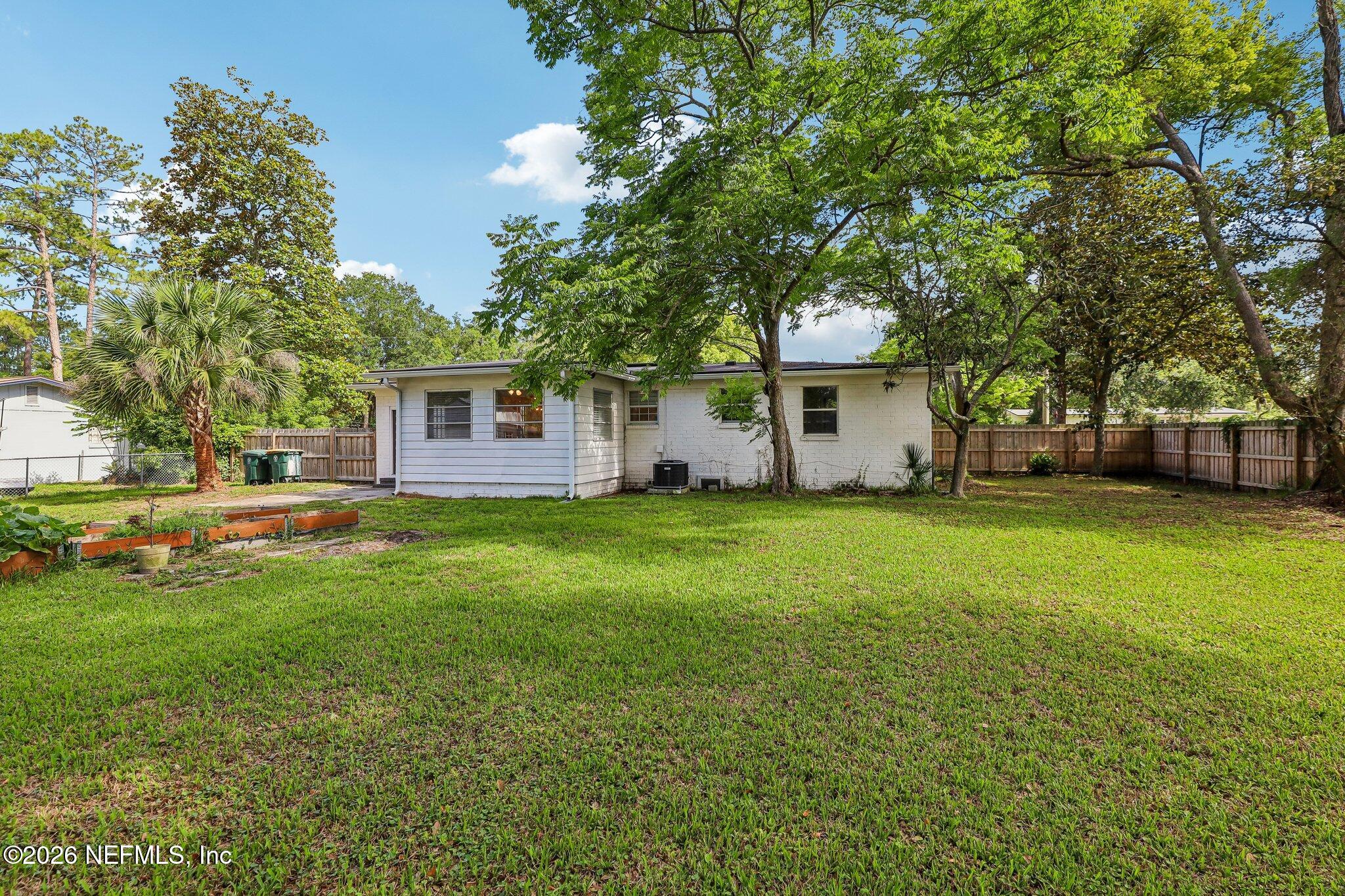 3024 YANLEE Lane