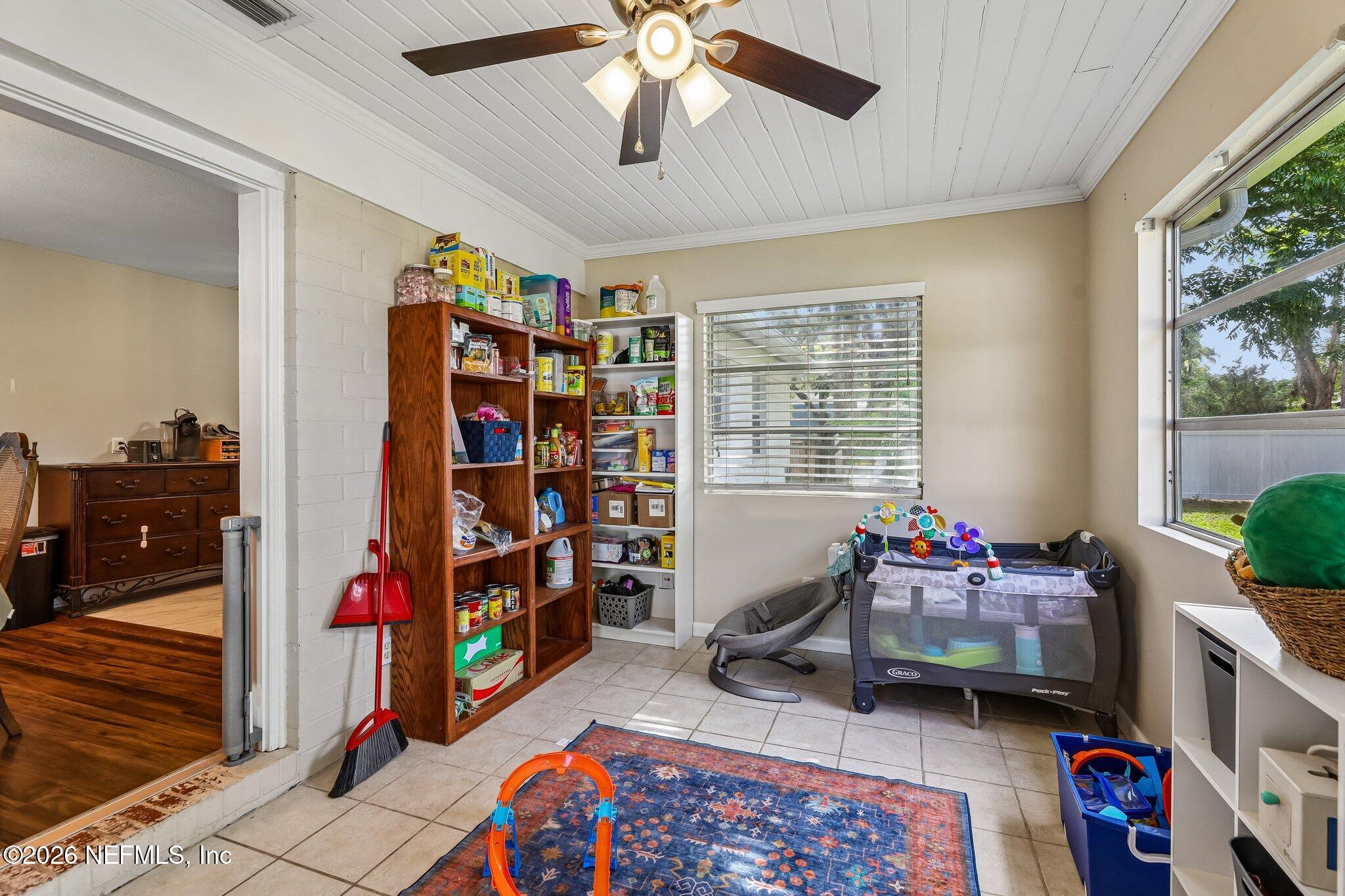 3024 YANLEE Lane