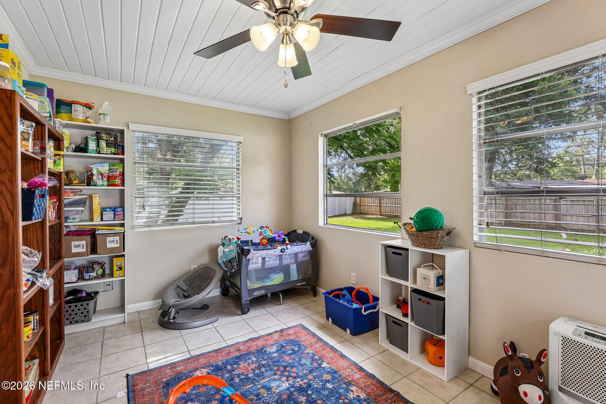 3024 YANLEE Lane