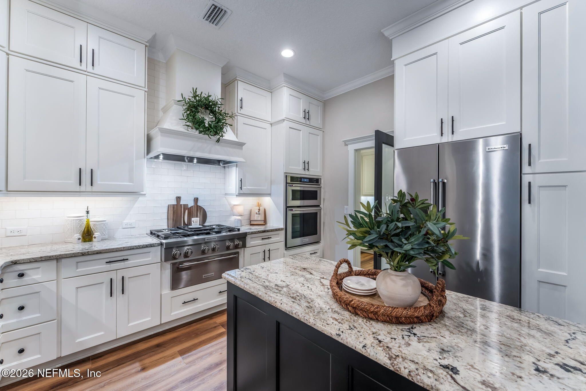 1204 CREEK BEND Road, St. Johns