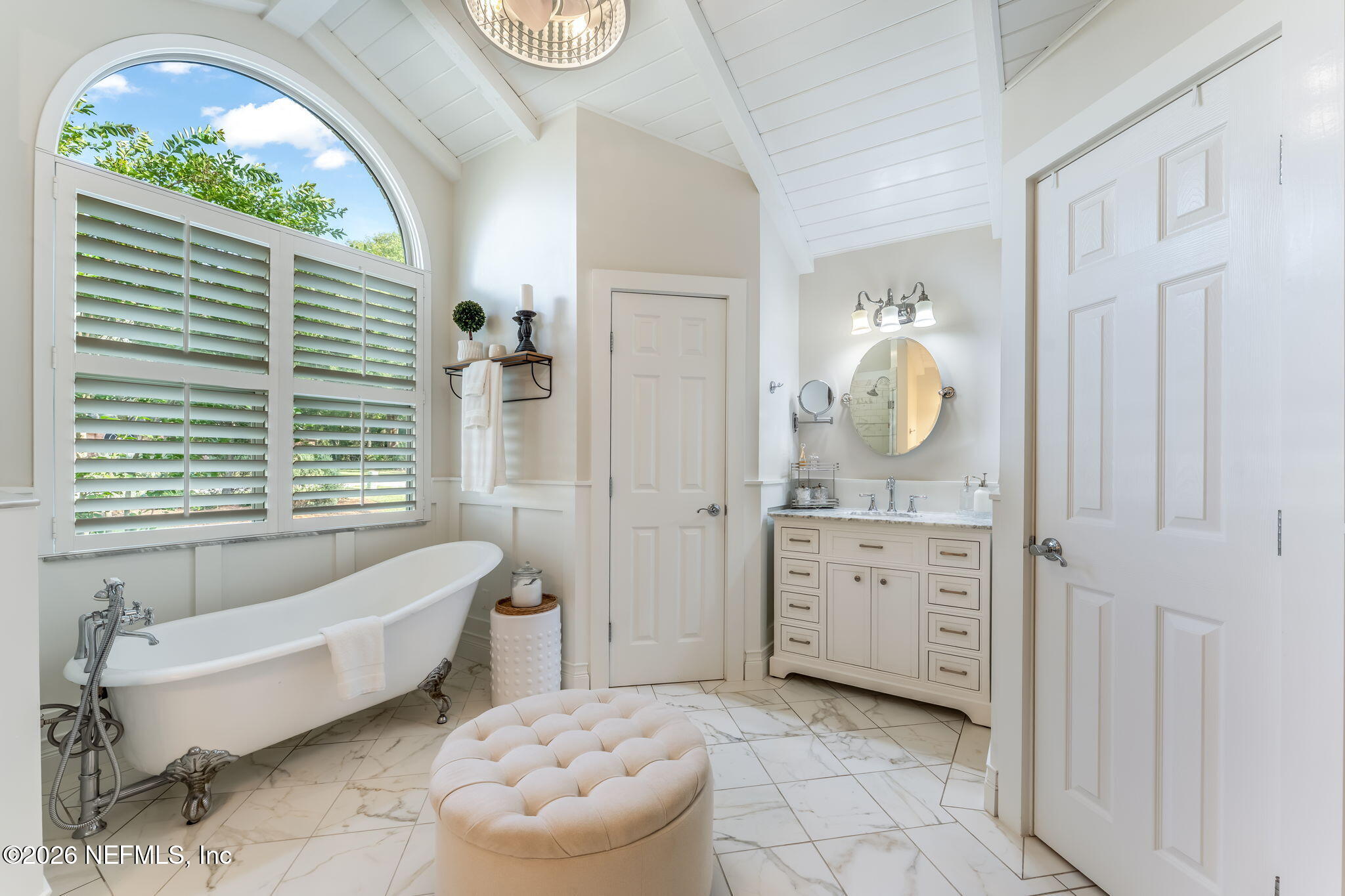 1204 CREEK BEND Road, St. Johns