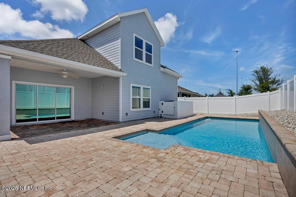 1211 KENDALL Drive